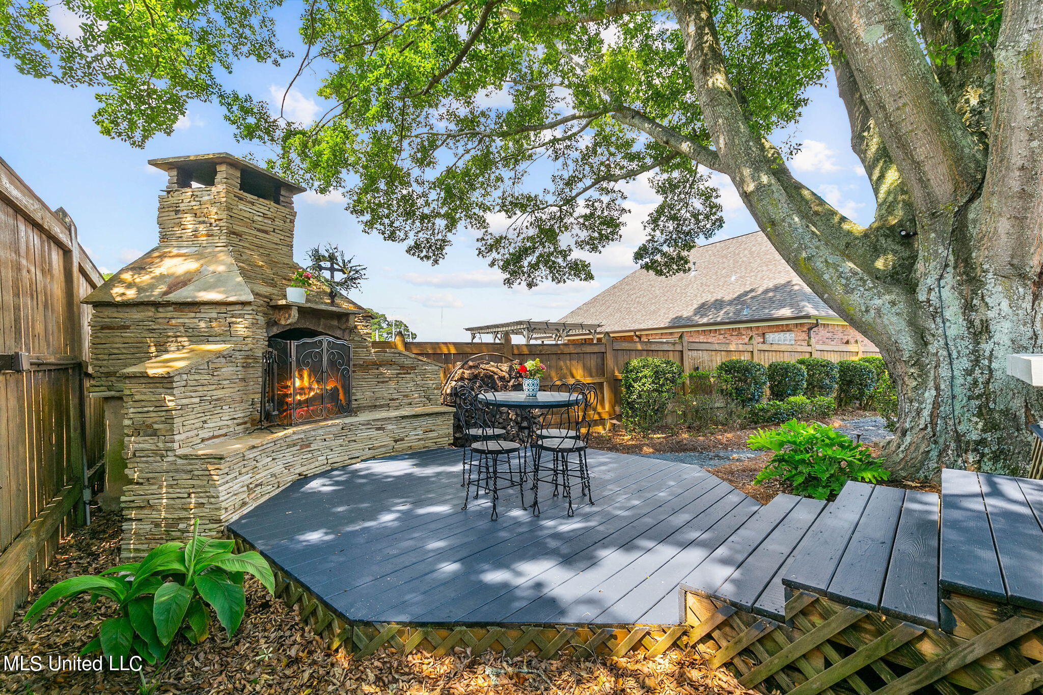 1417 Windrose Drive