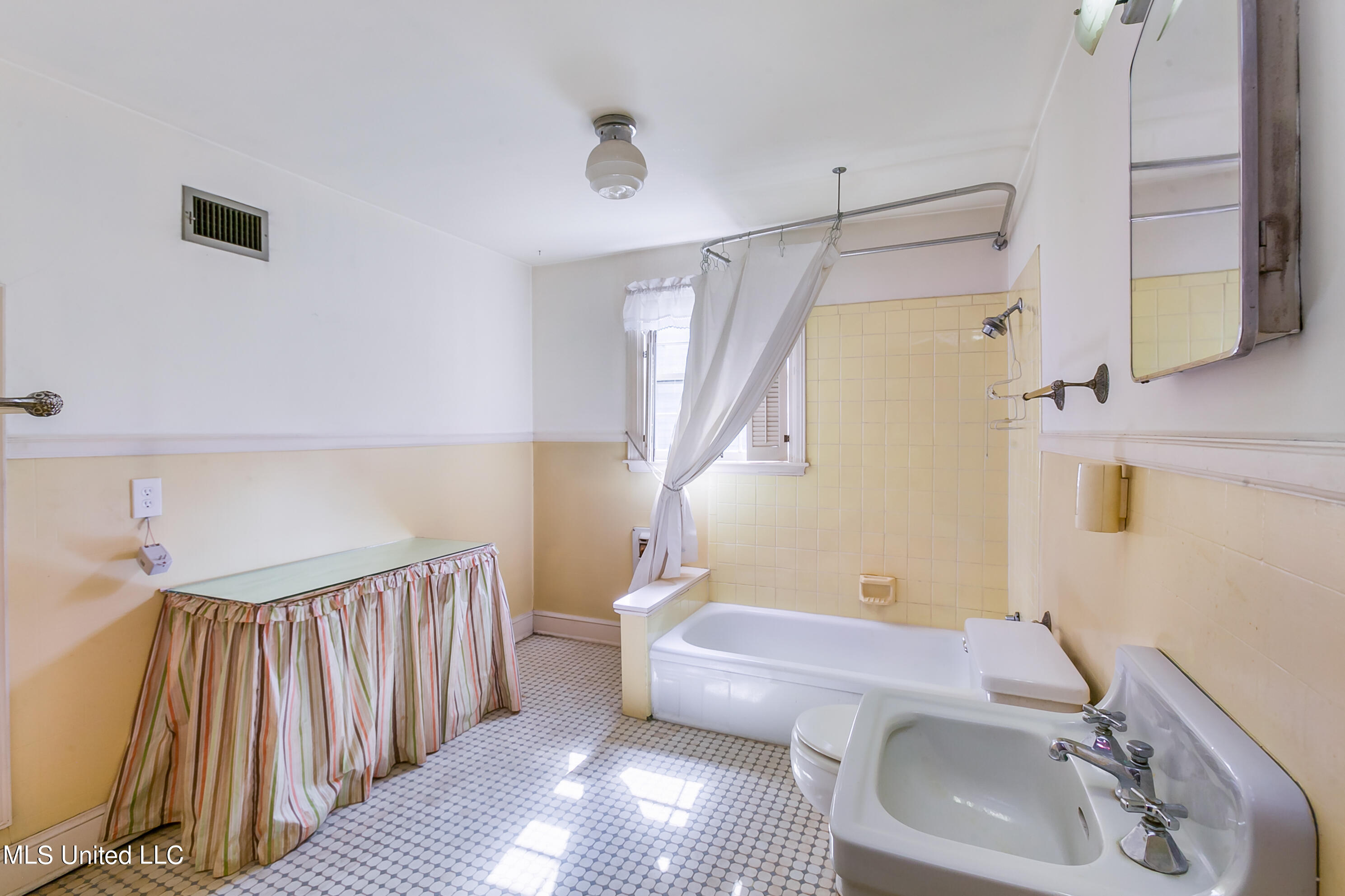 3425 Galloway Ave Avenue