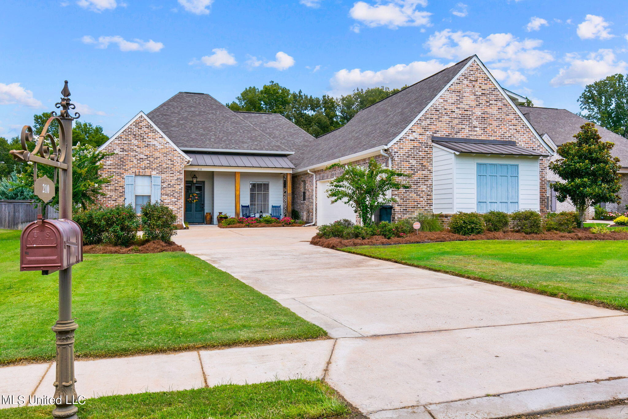 210 First Colony Boulevard