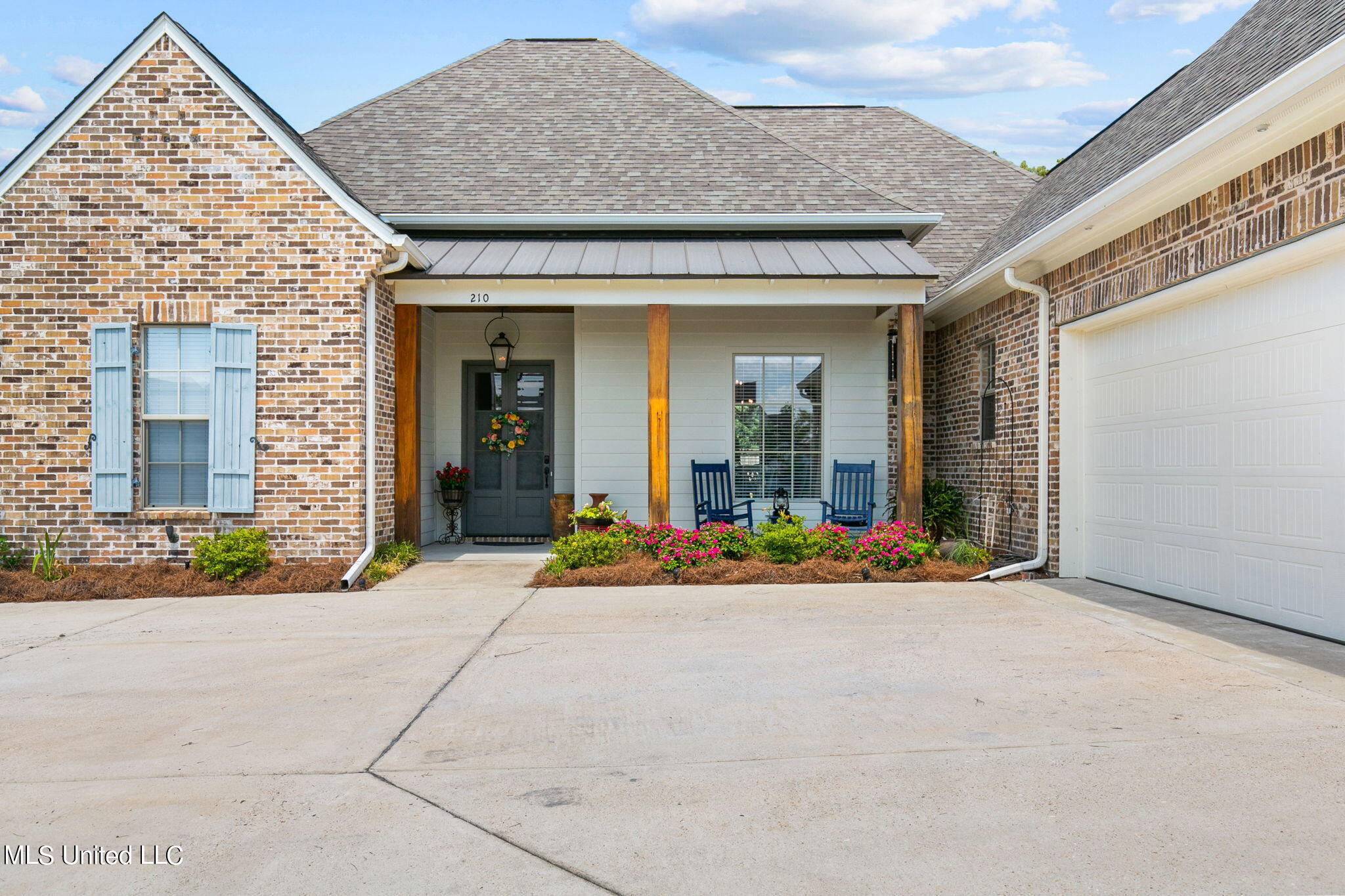 210 First Colony Boulevard