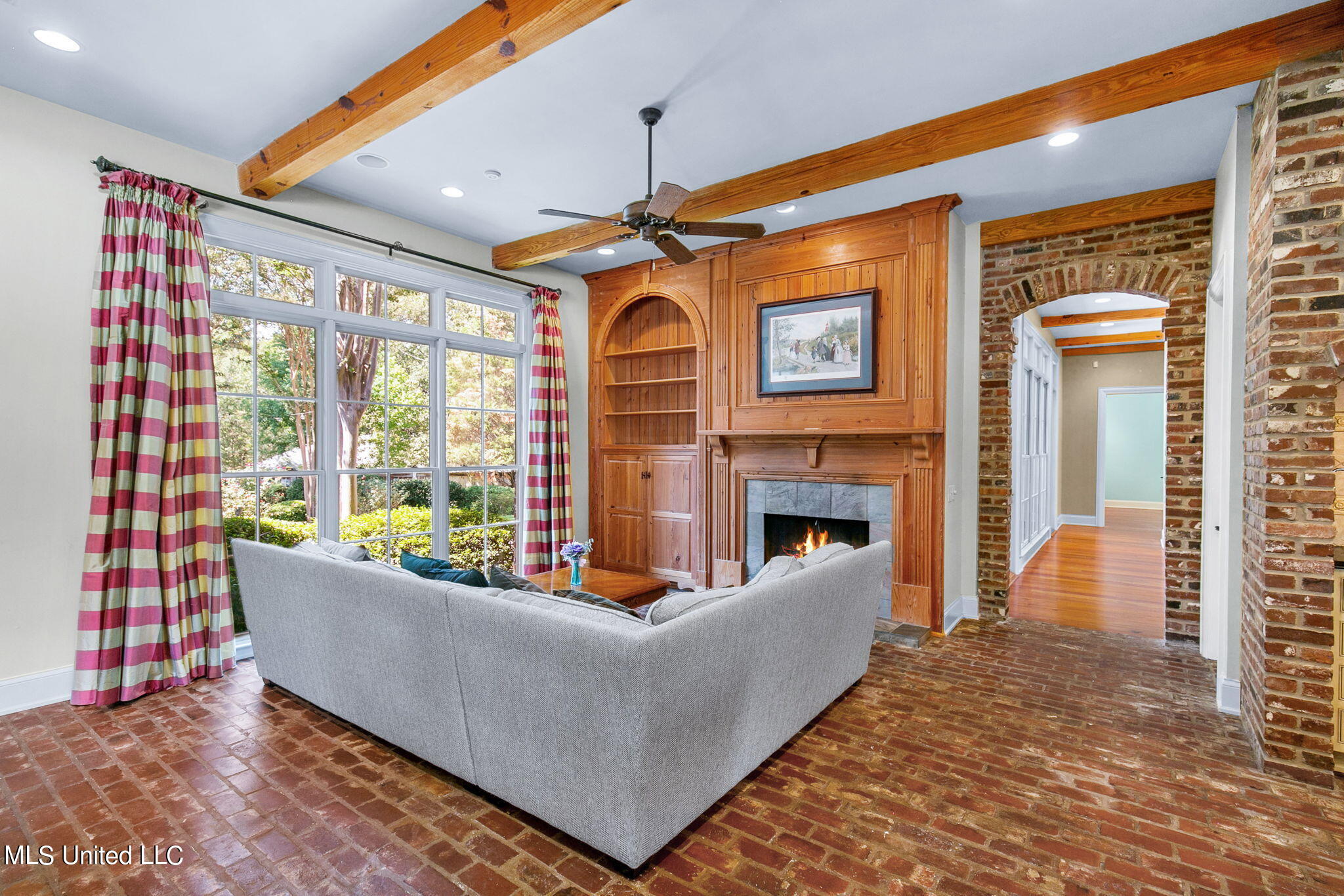 205 Jefferson Ridge