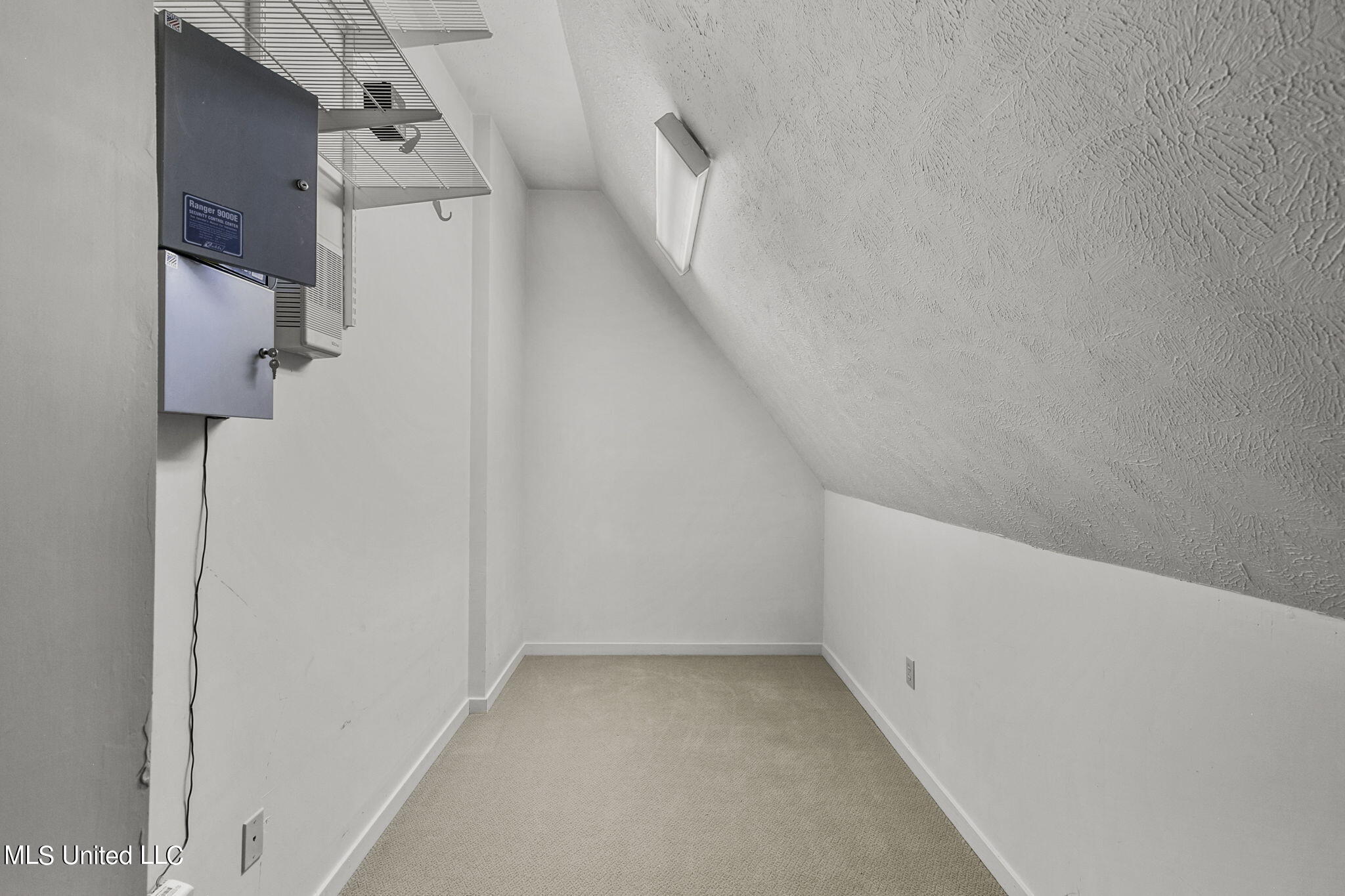 205 Jefferson Ridge
