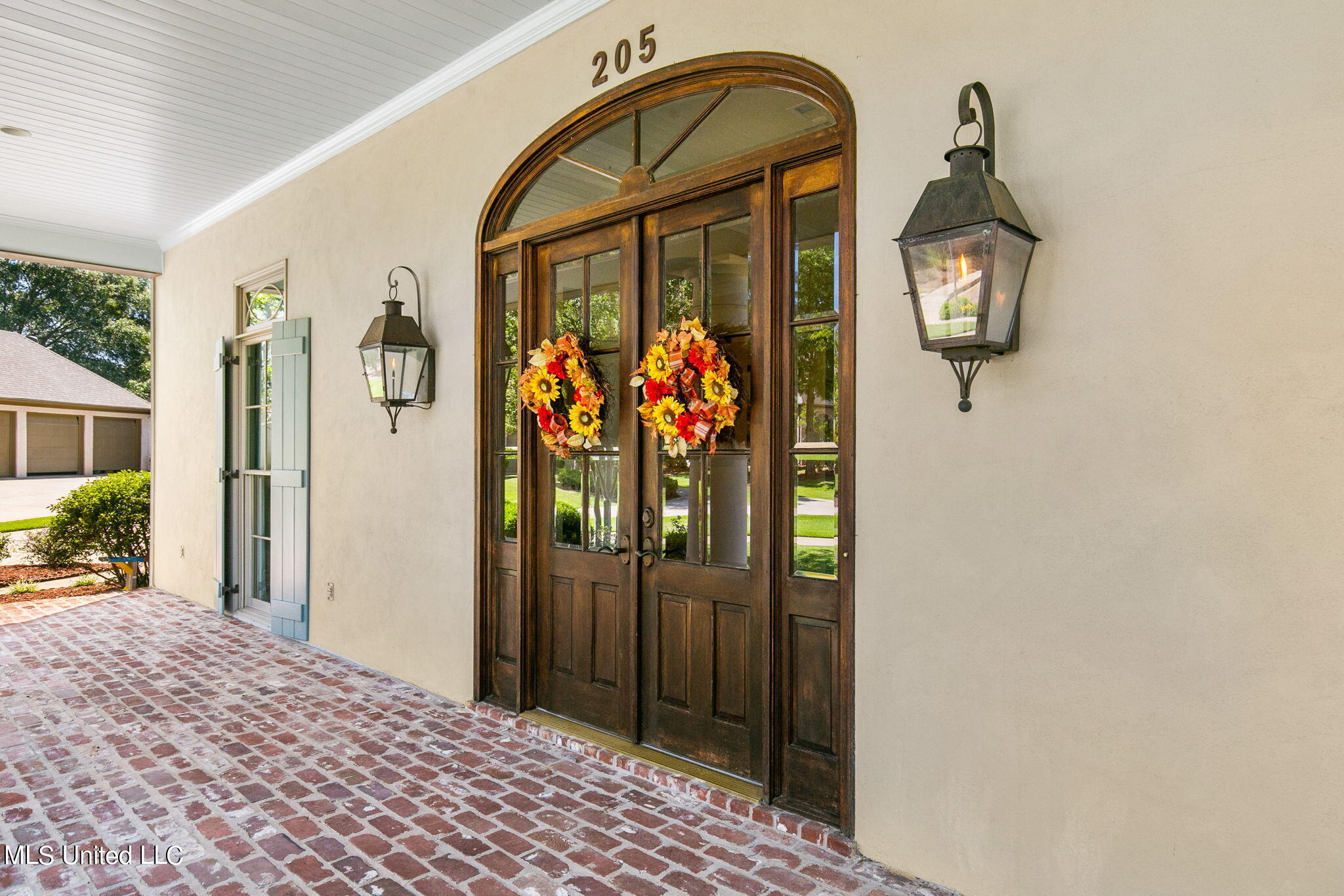 205 Jefferson Ridge