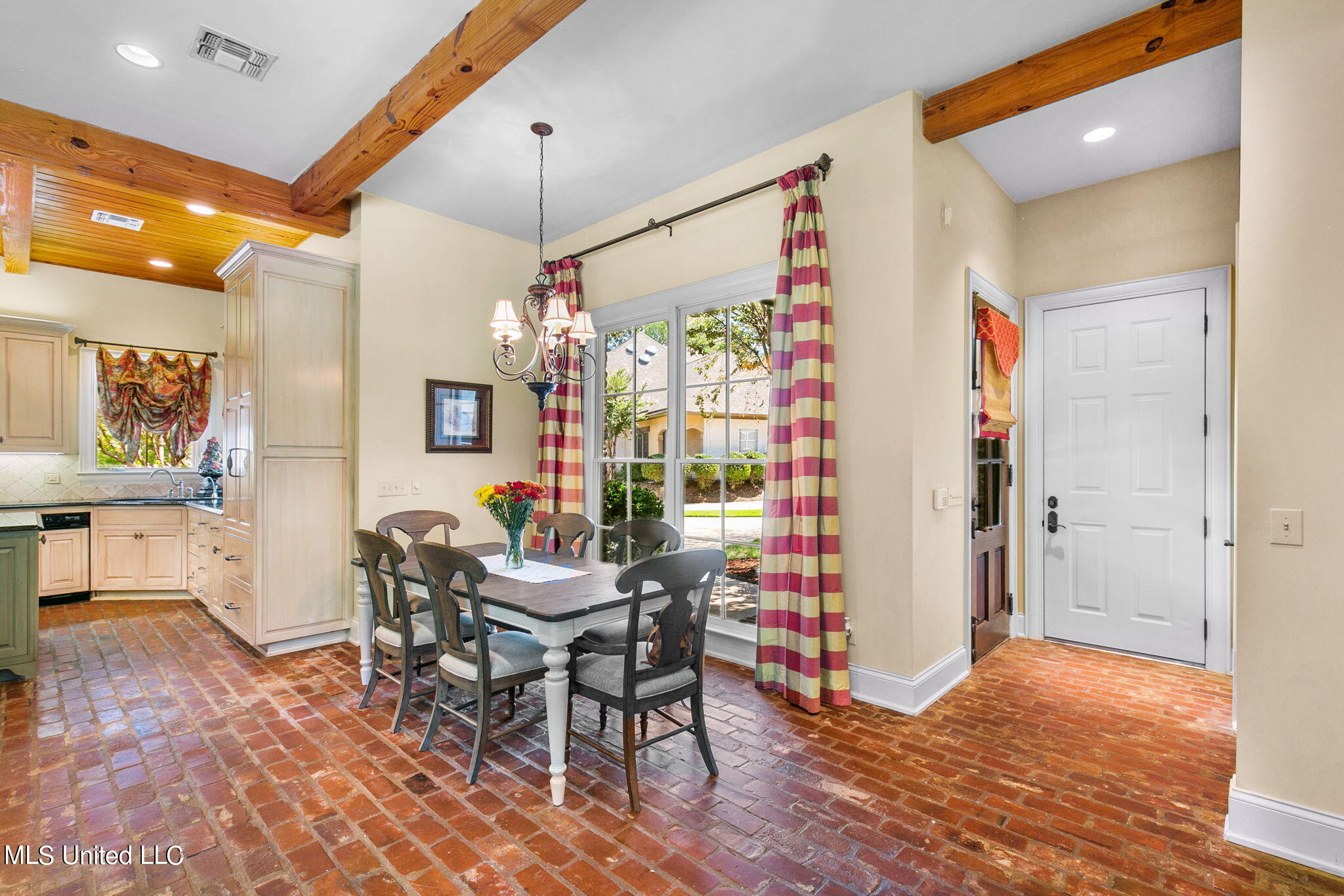 205 Jefferson Ridge
