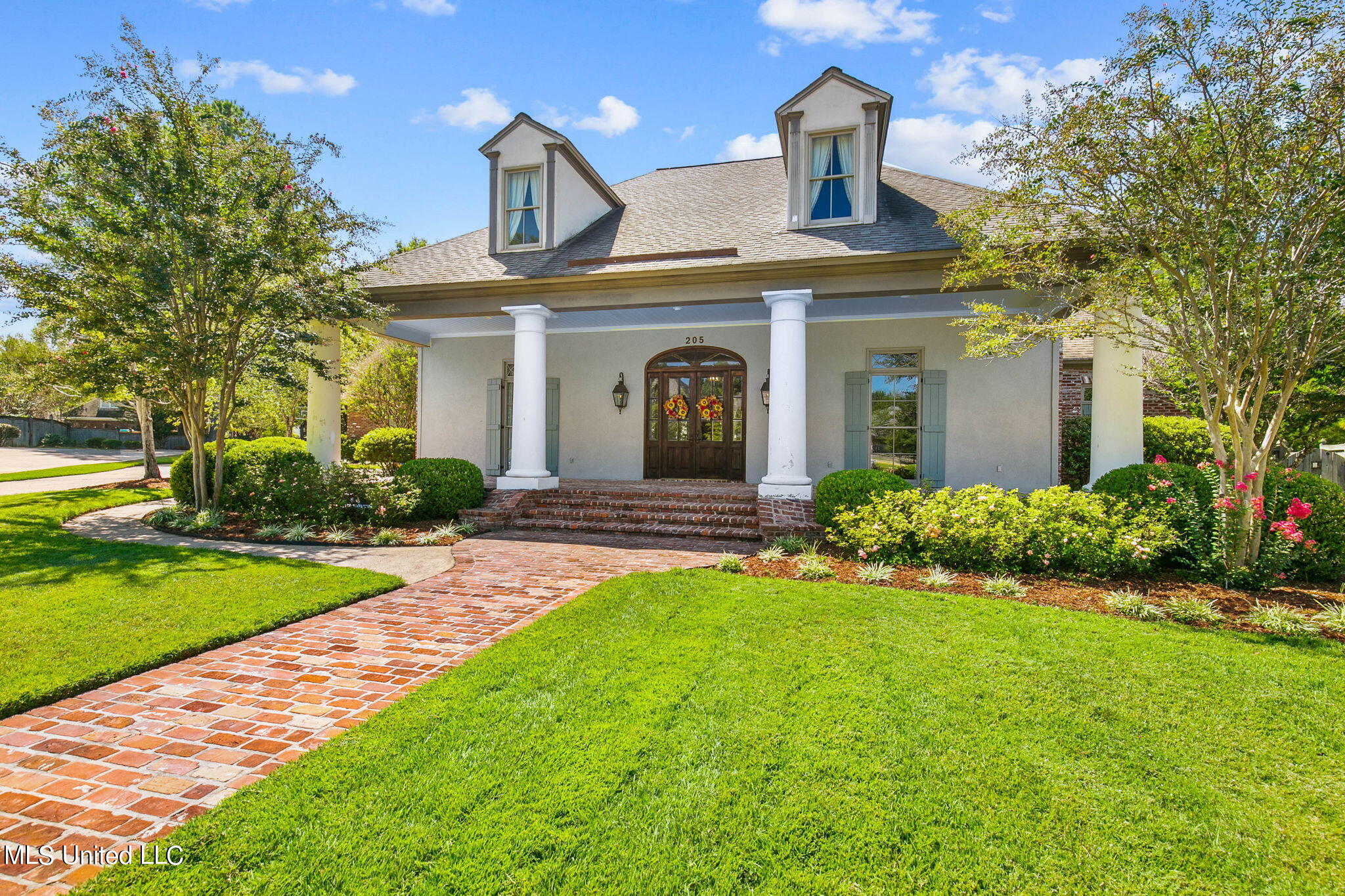 205 Jefferson Ridge