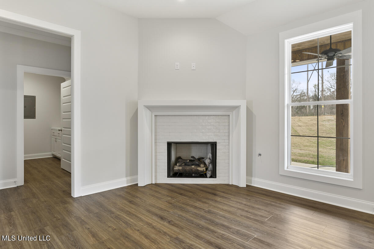 506 Black Cherry Cove