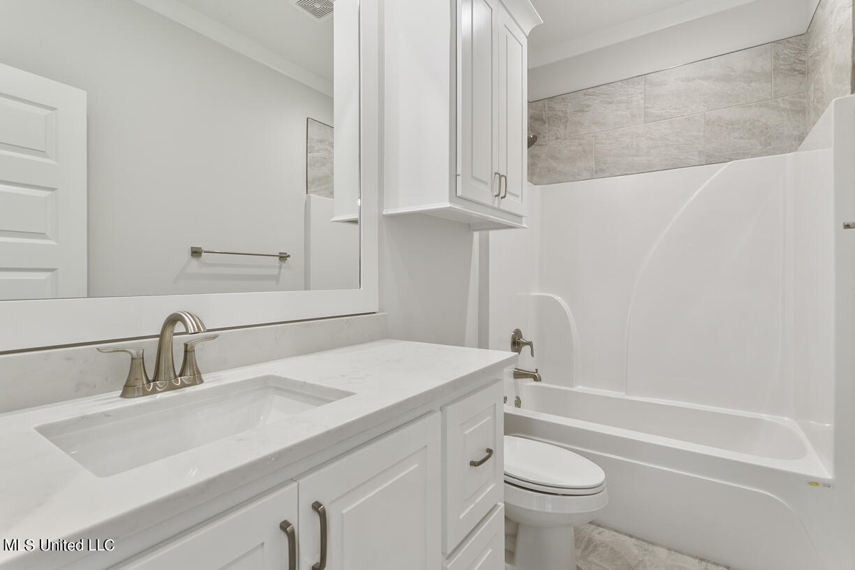 506 Black Cherry Cove