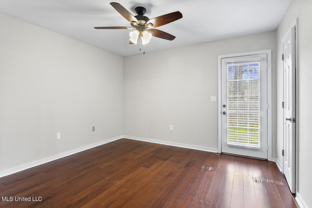 341 Audubon Circle