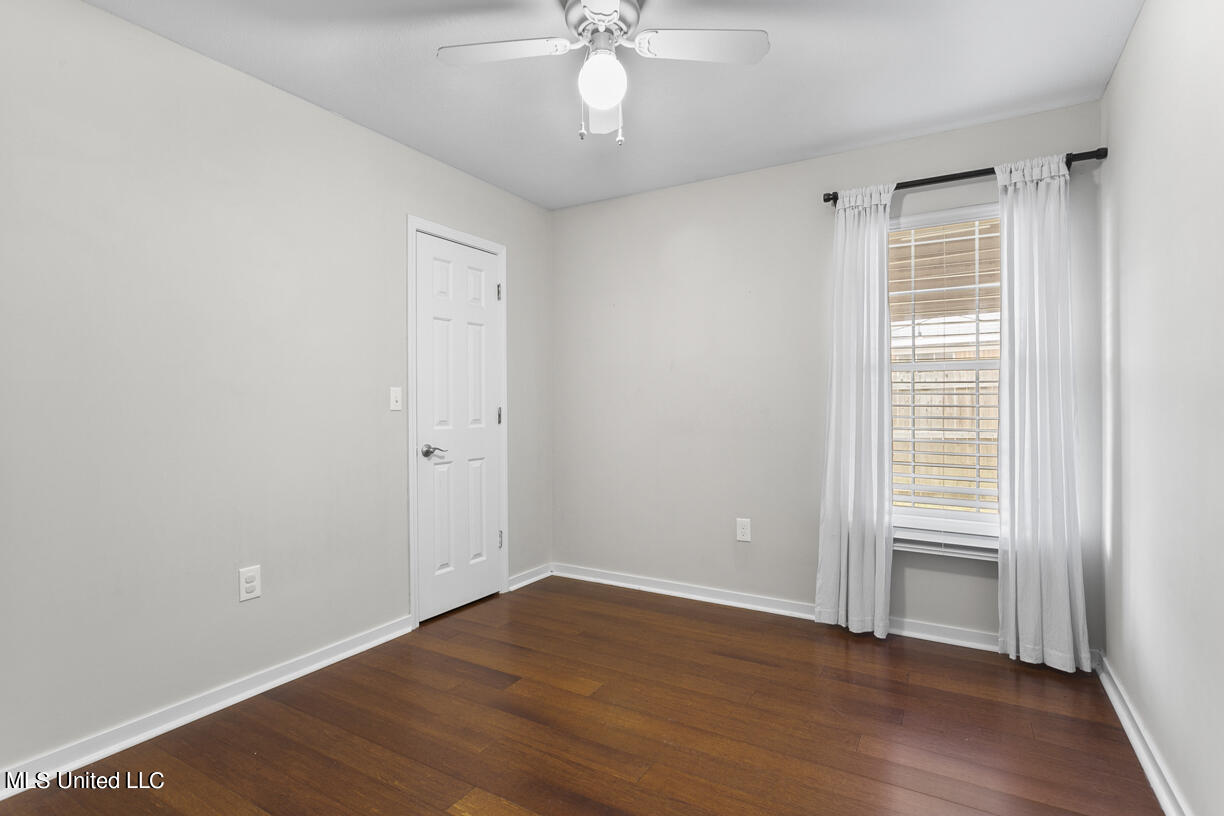 341 Audubon Circle