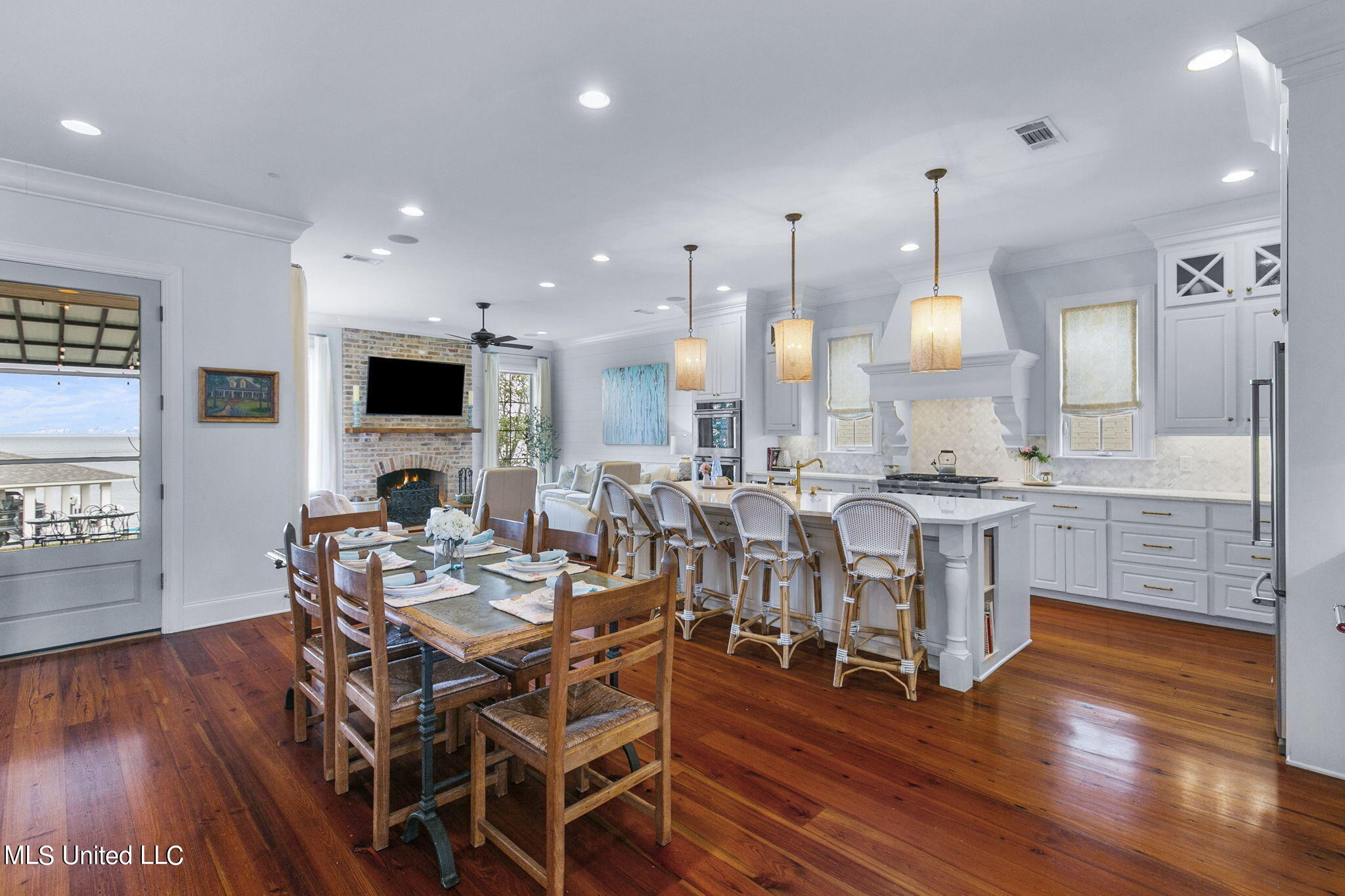 1416 Windrose Drive
