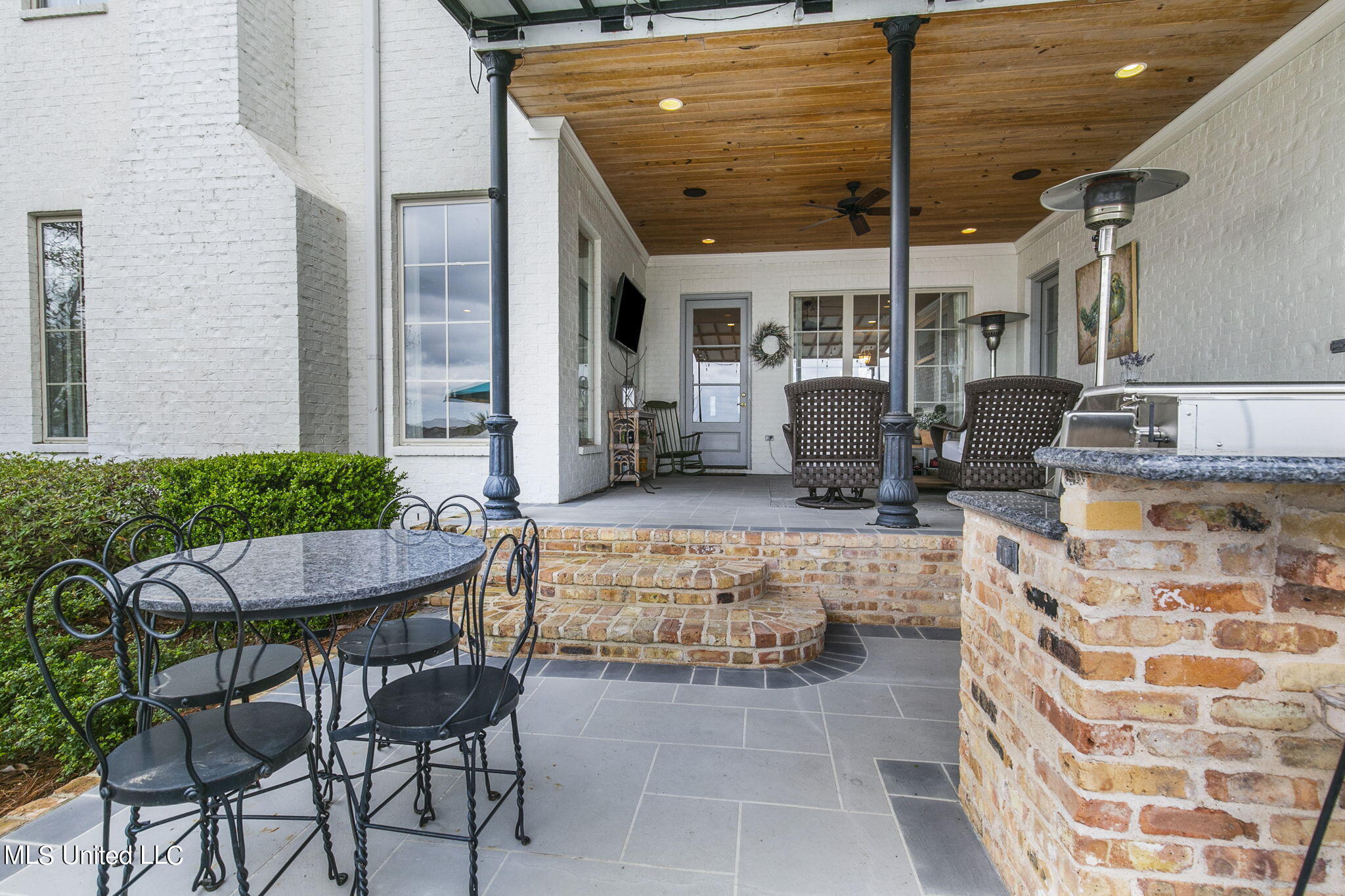 1416 Windrose Drive
