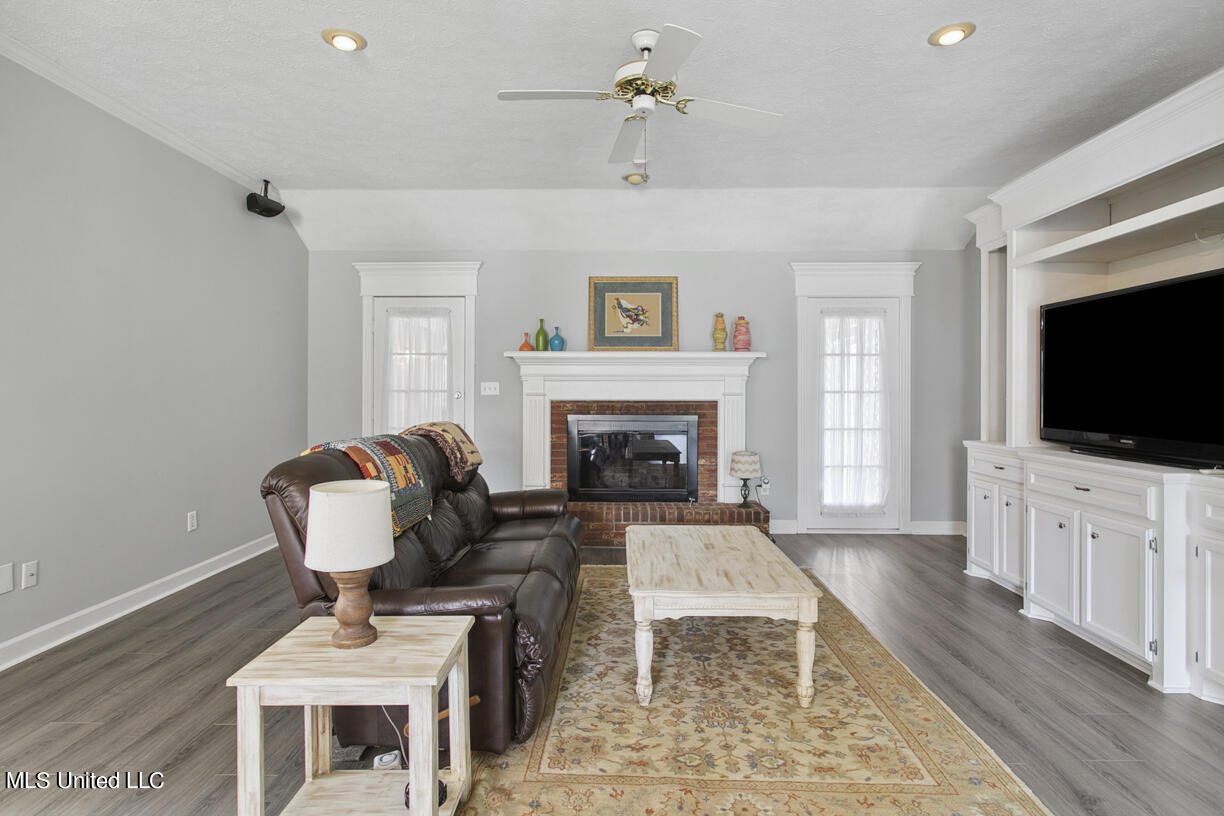103 Eastwood Drive