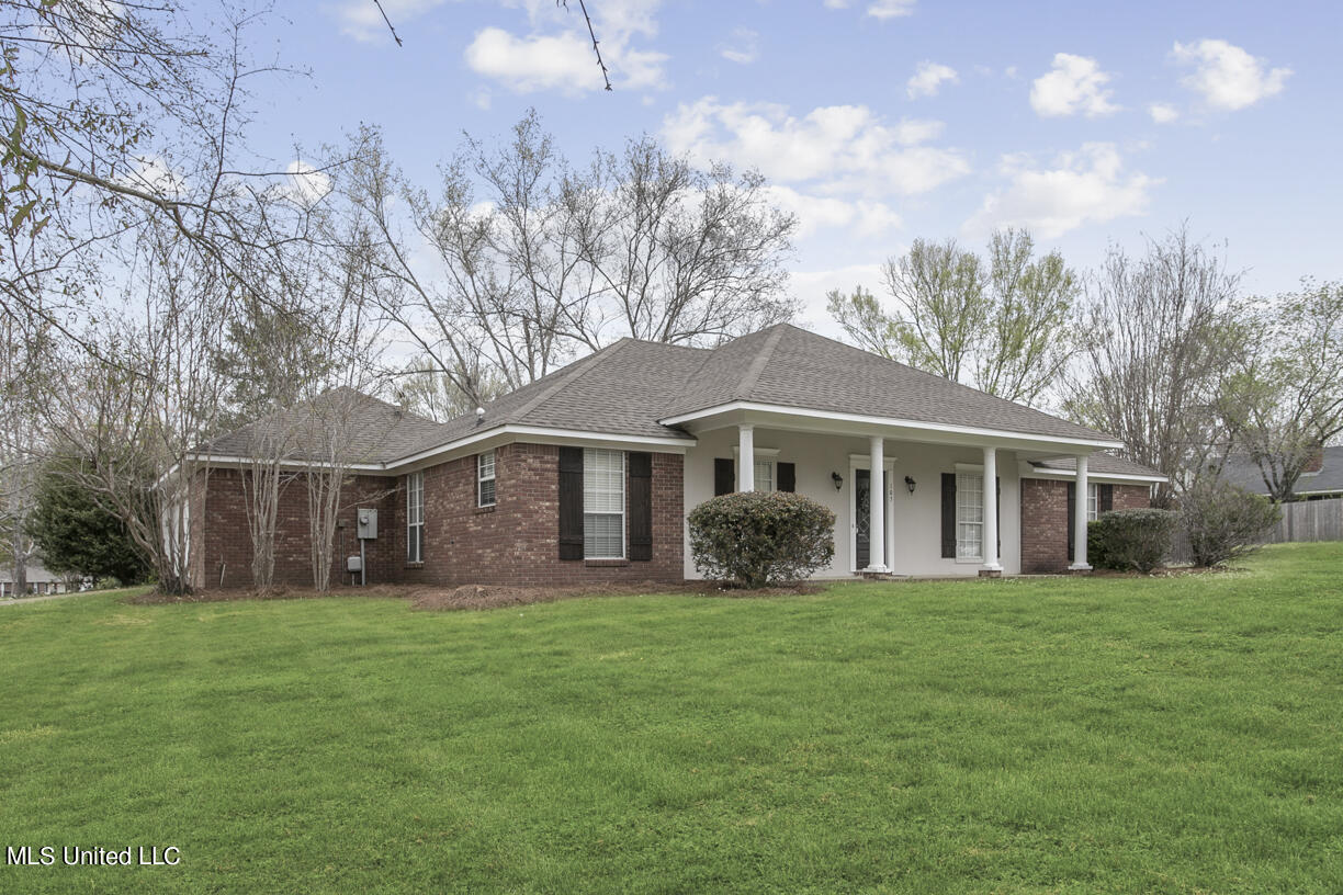 103 Eastwood Drive