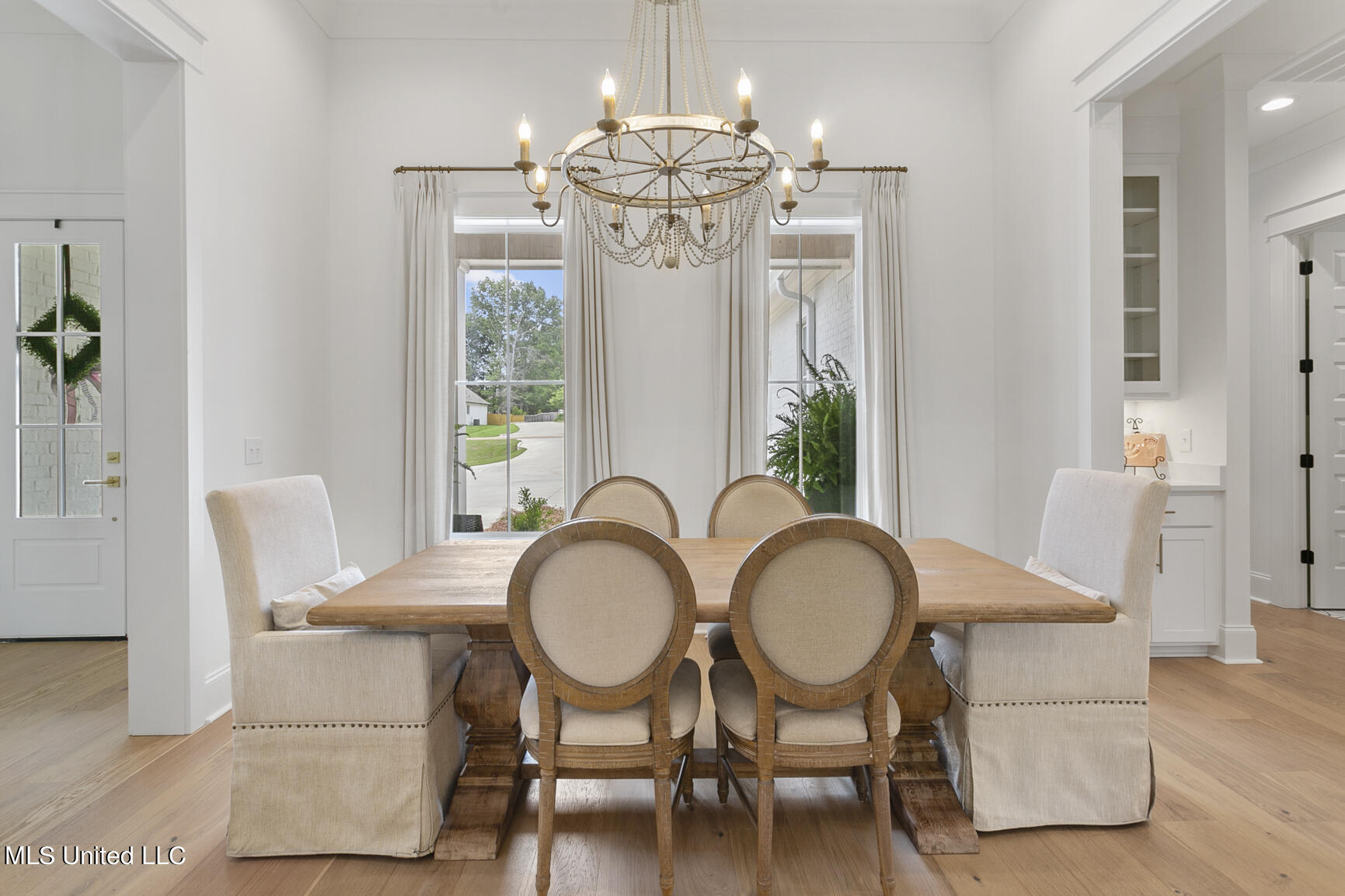 141 Saddle Brook Cove