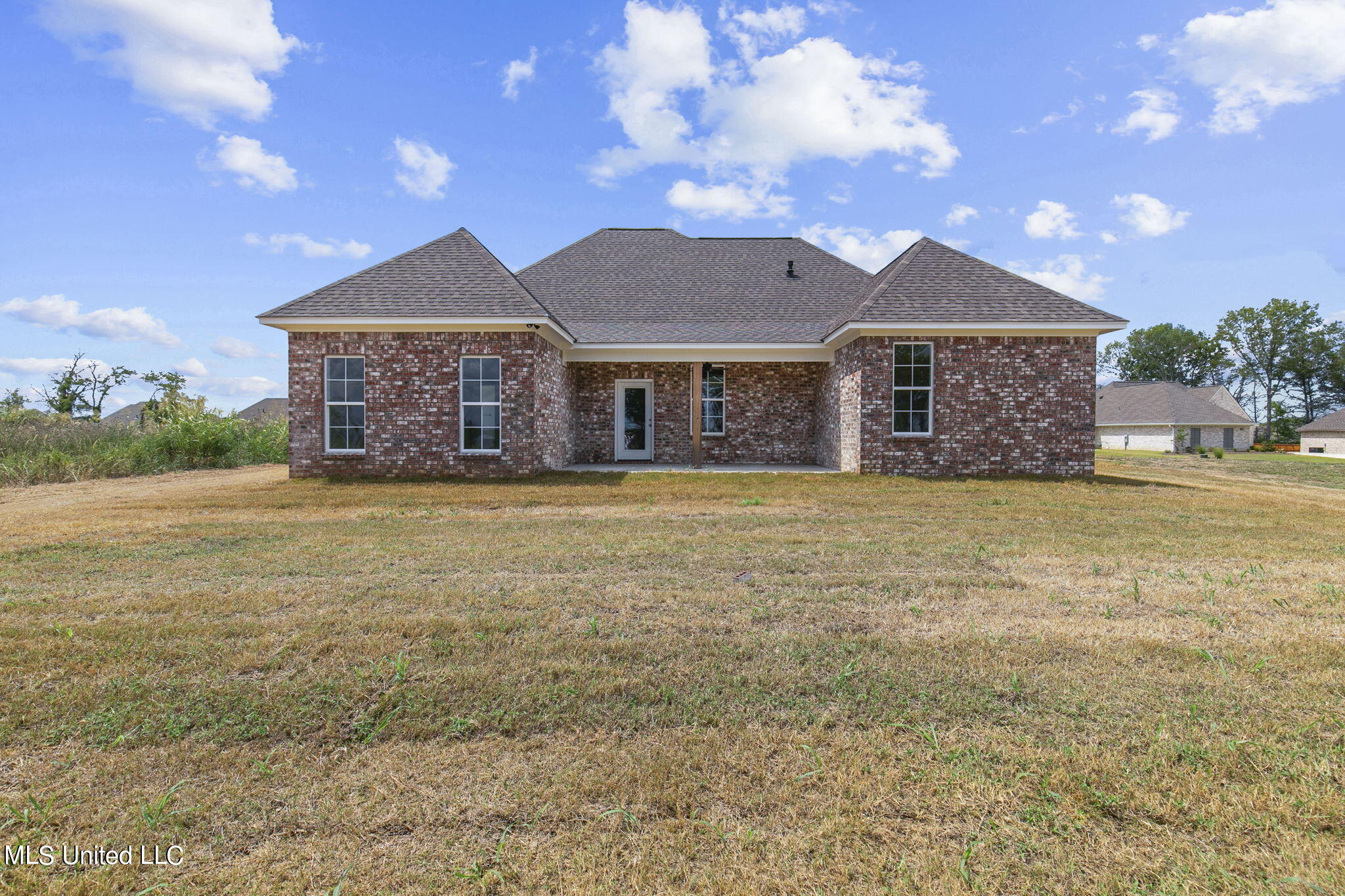 132 Hunters Way