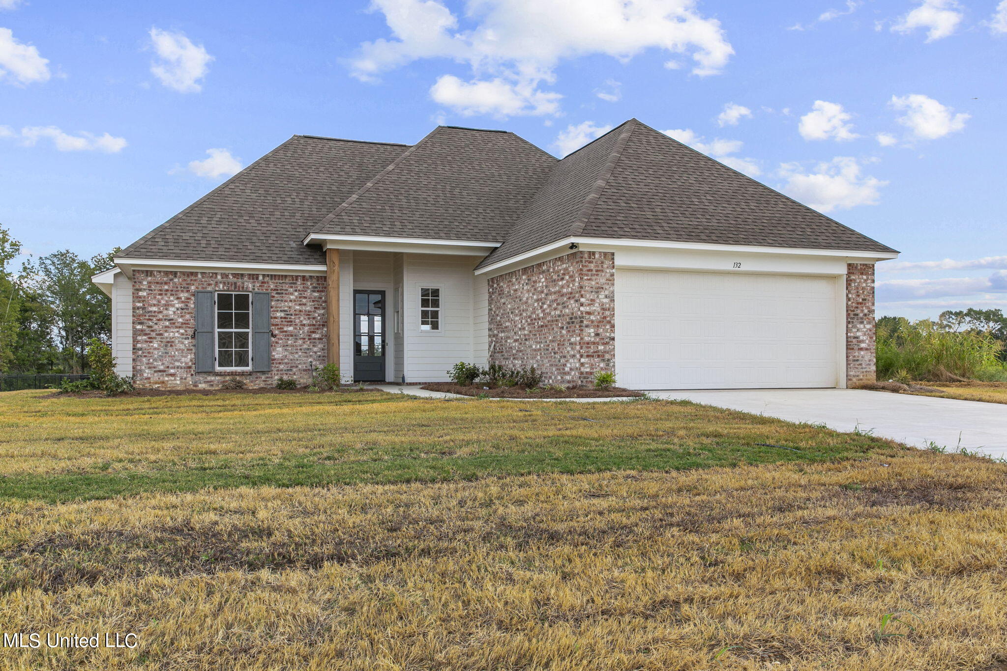 132 Hunters Way