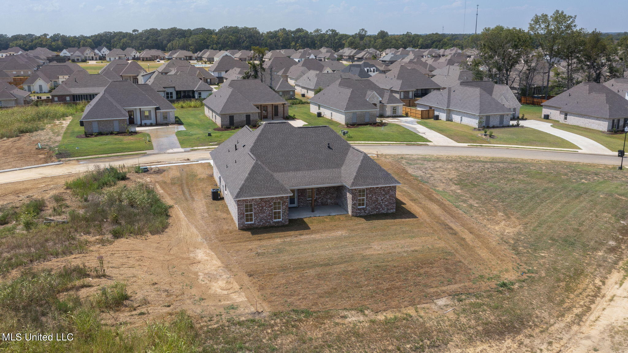 132 Hunters Way