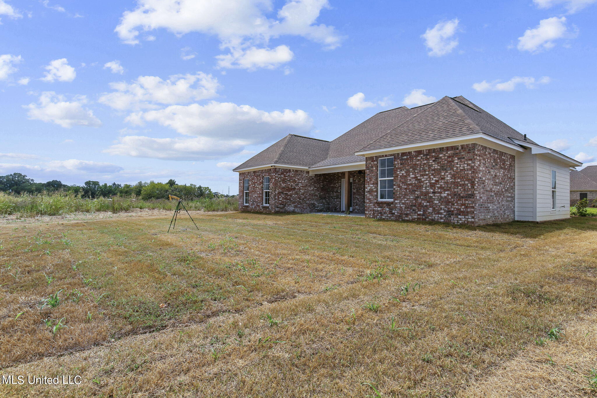 132 Hunters Way