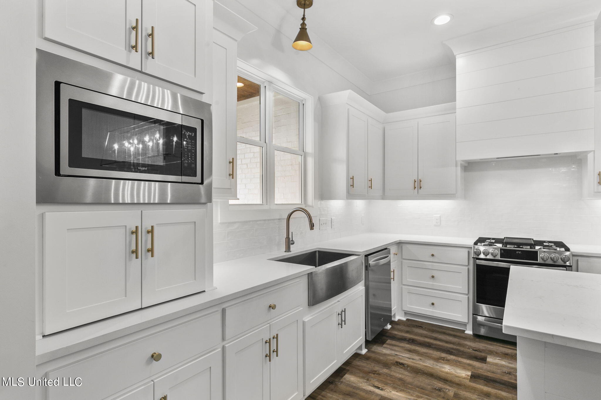 120 Bridgewater Loop