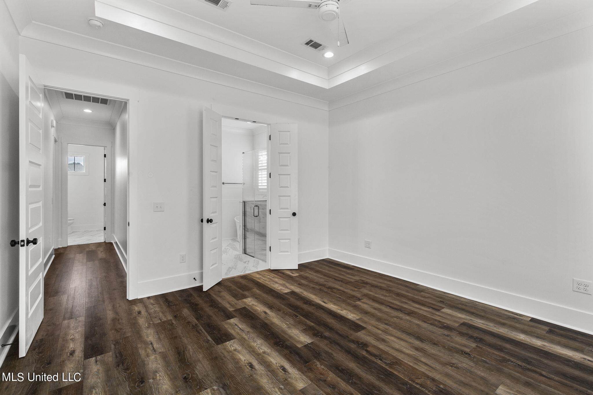 120 Bridgewater Loop