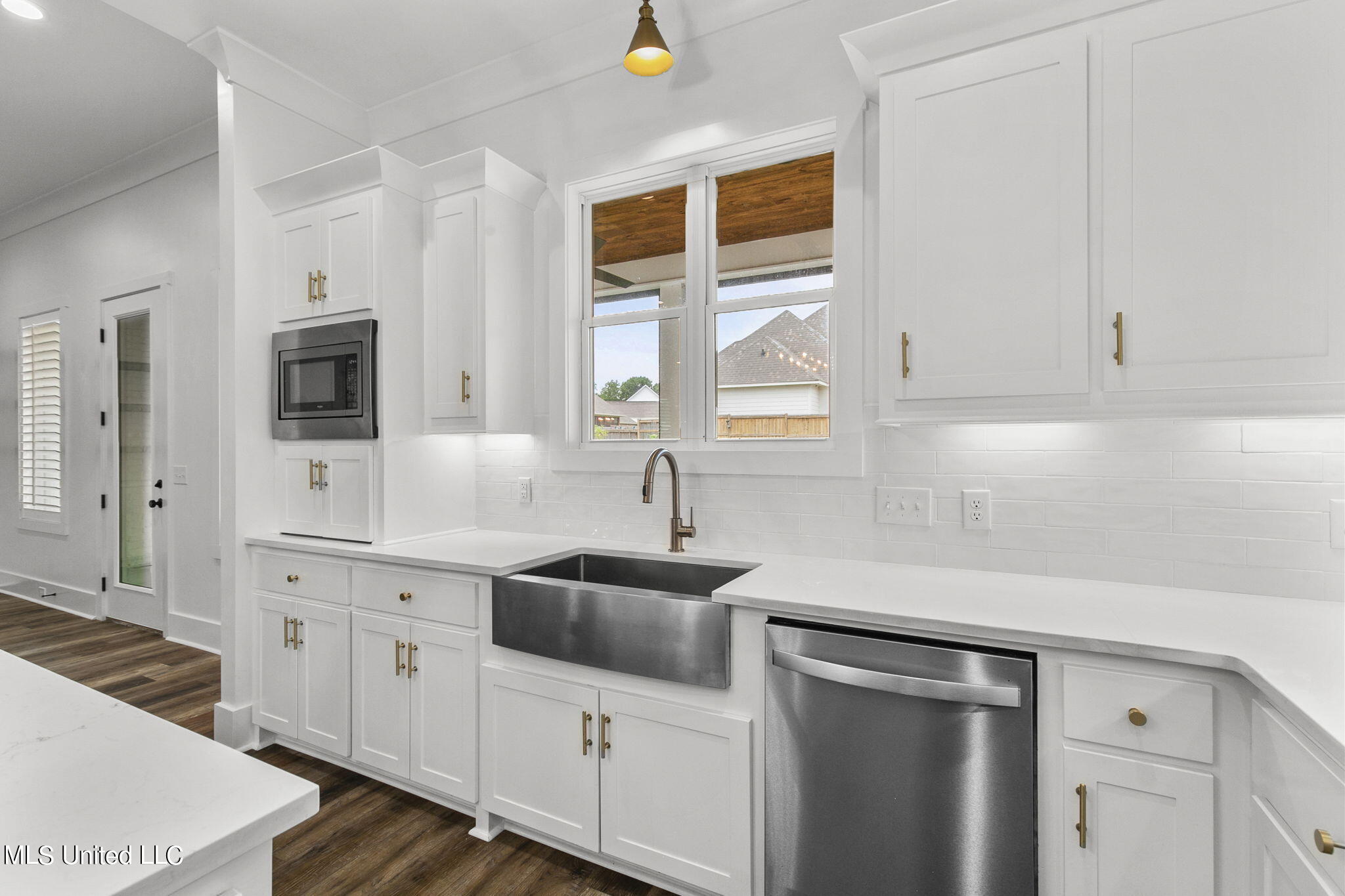 120 Bridgewater Loop