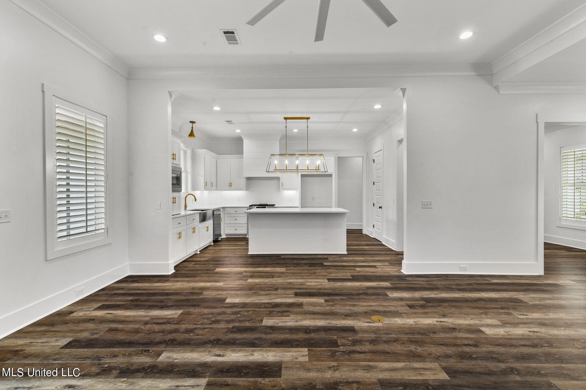 120 Bridgewater Loop