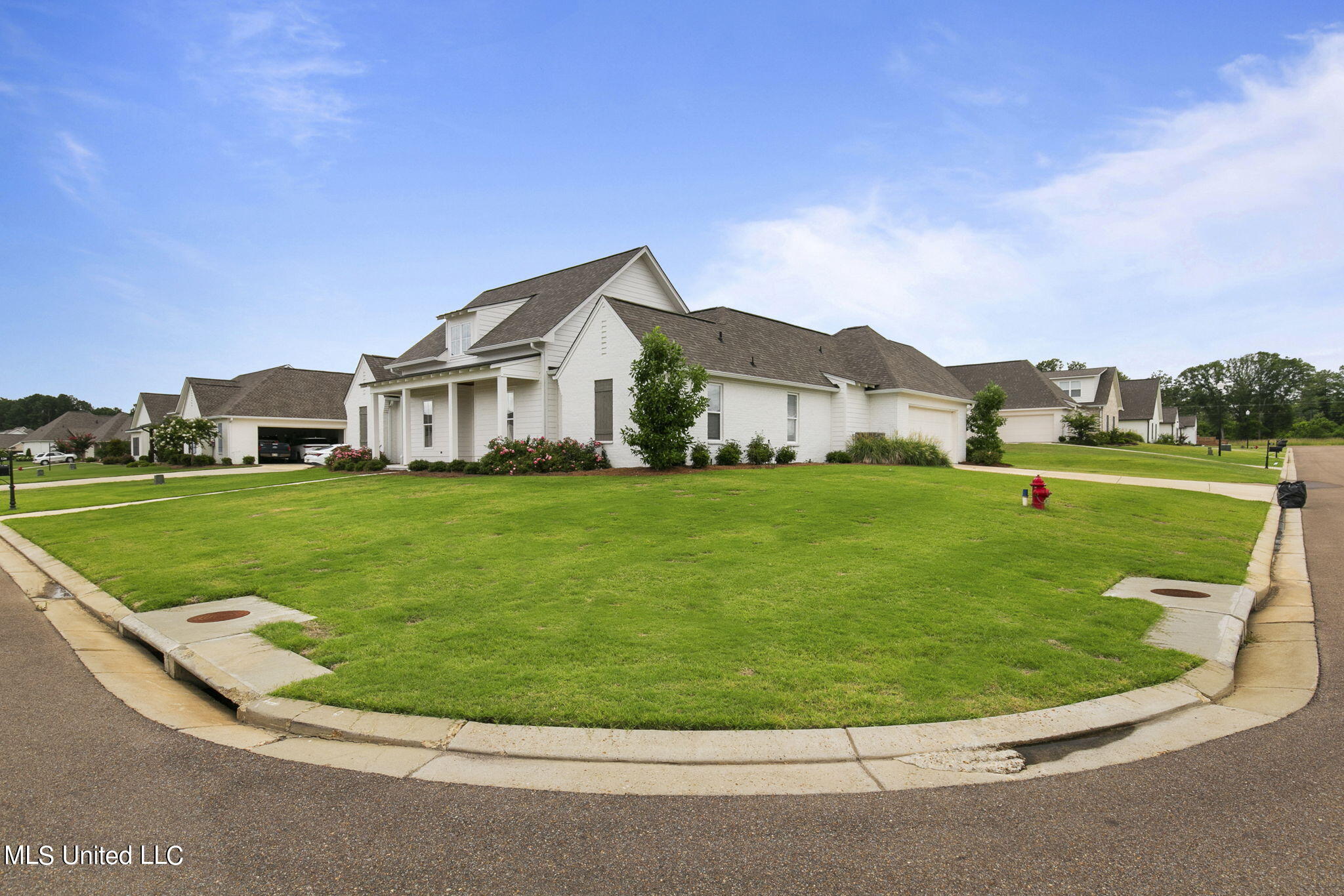 120 Bridgewater Loop