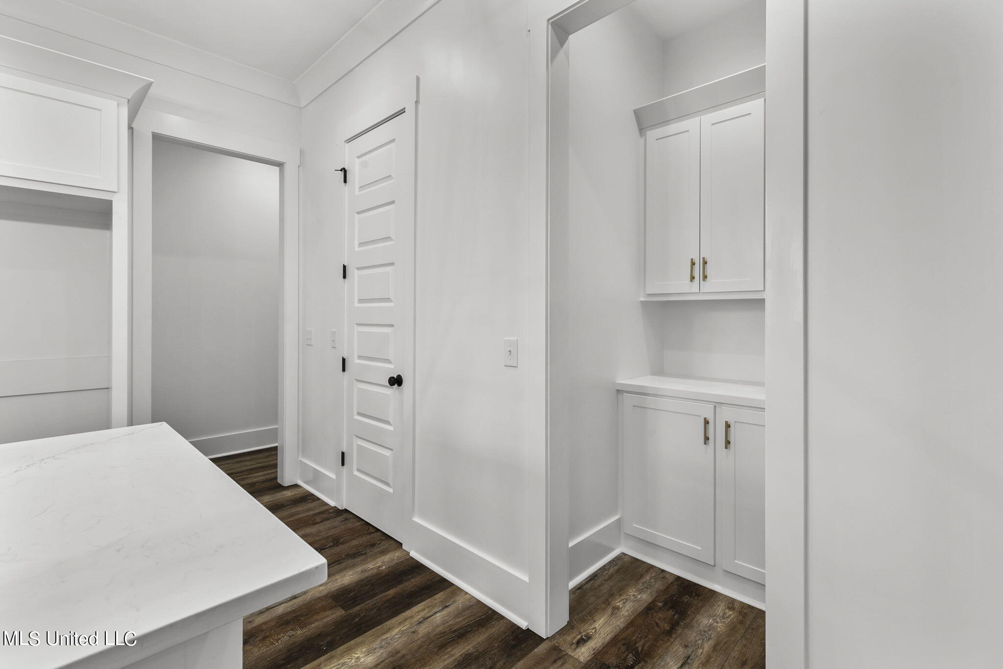 120 Bridgewater Loop