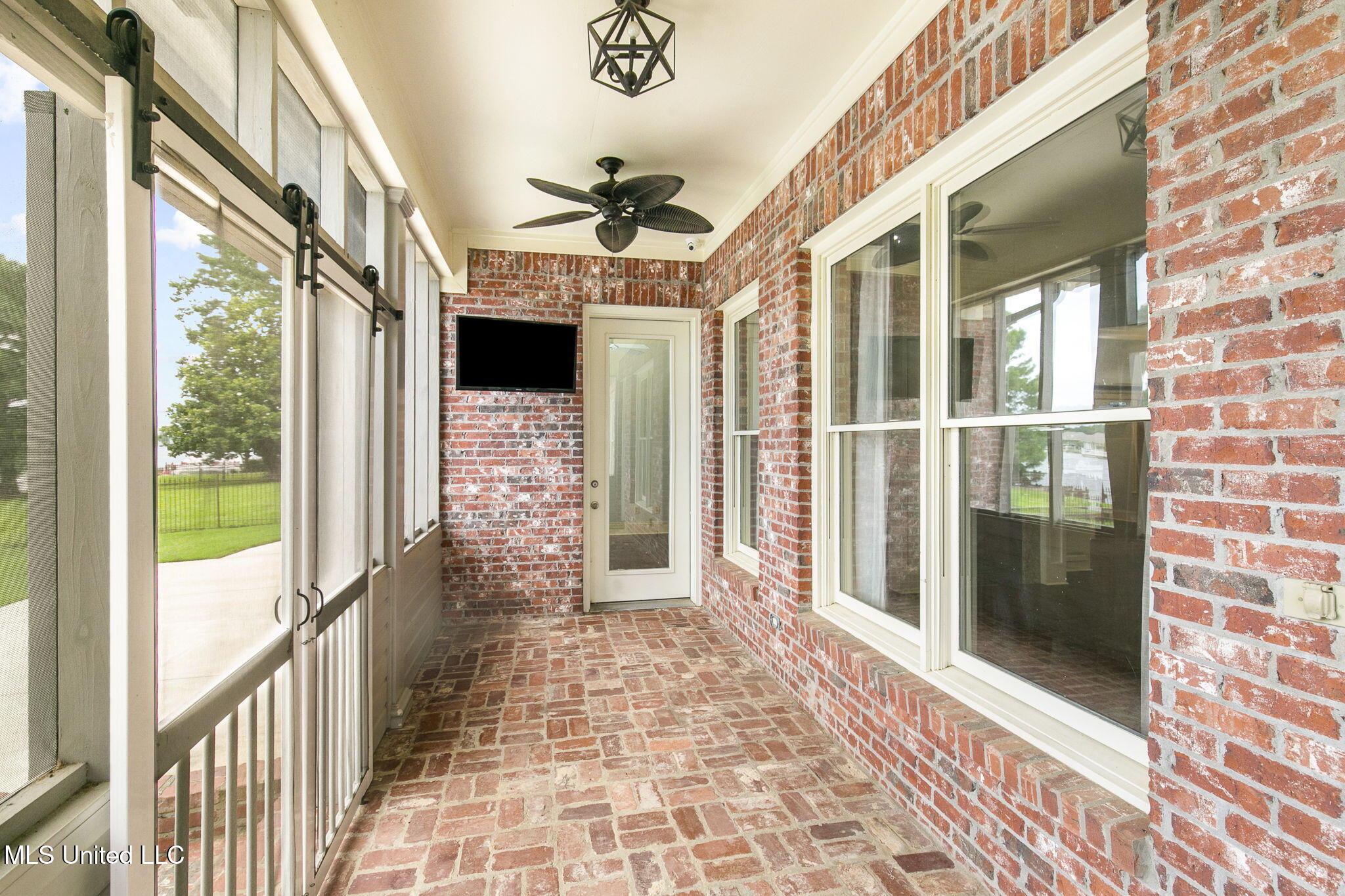 116 Northshore Way