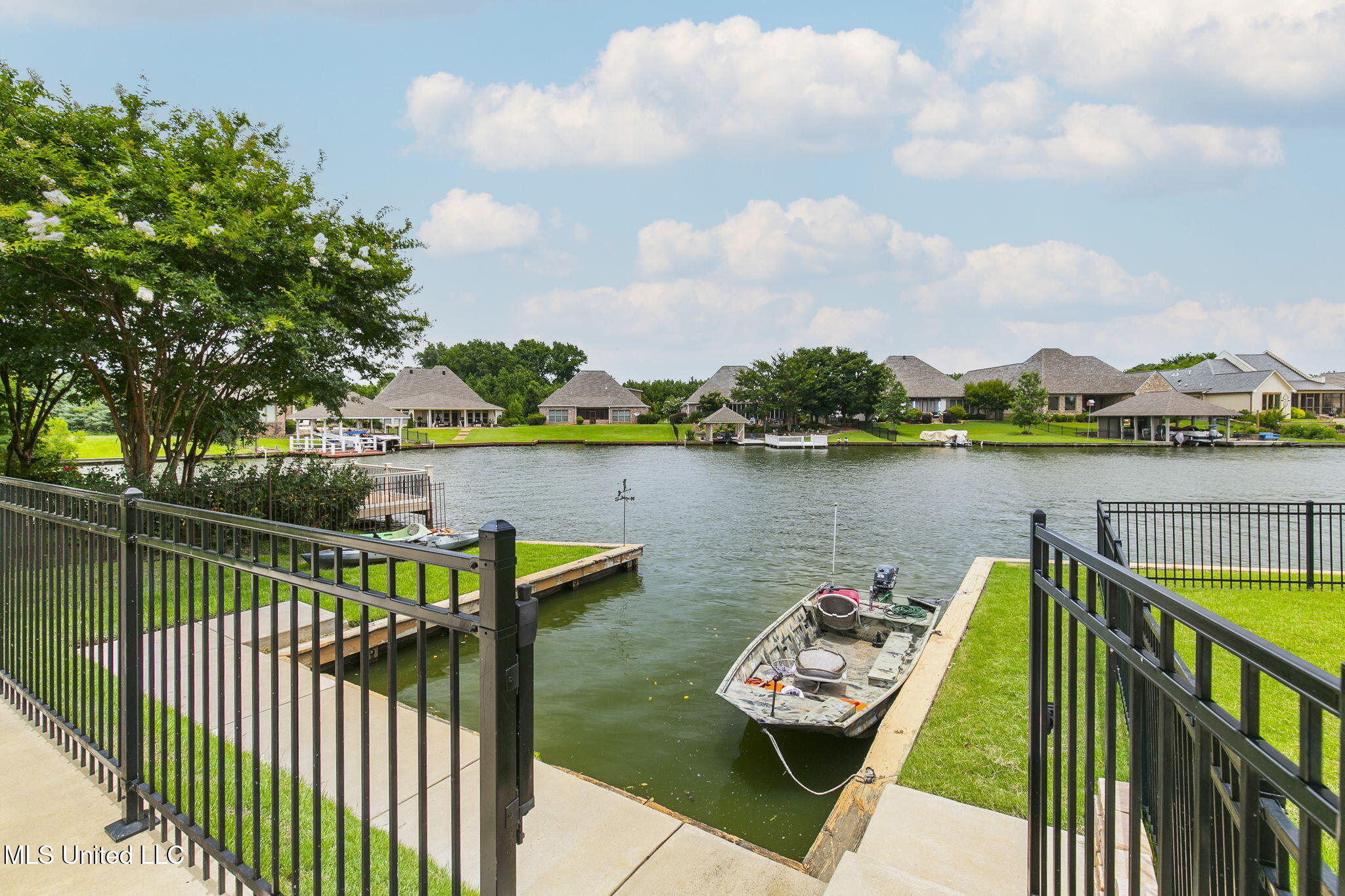 116 Northshore Way
