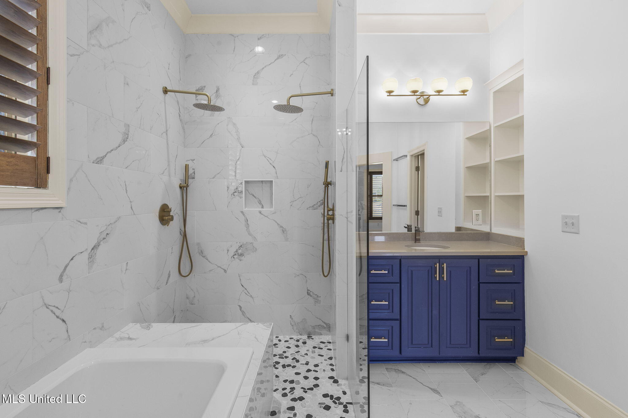 116 Northshore Way