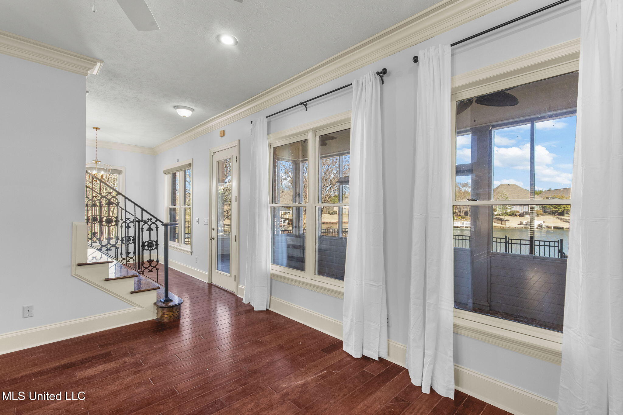 116 Northshore Way
