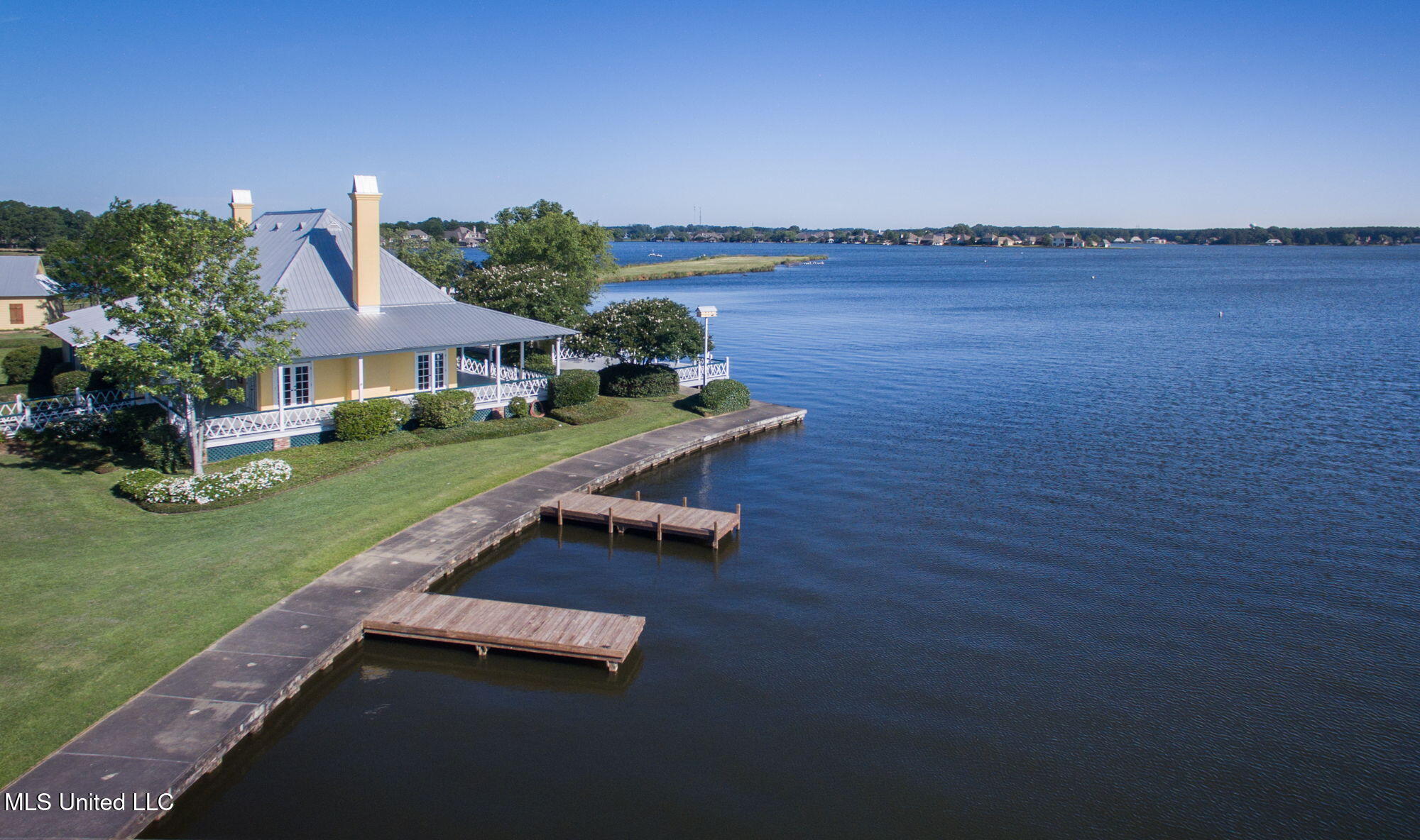 139 Hampton Chase