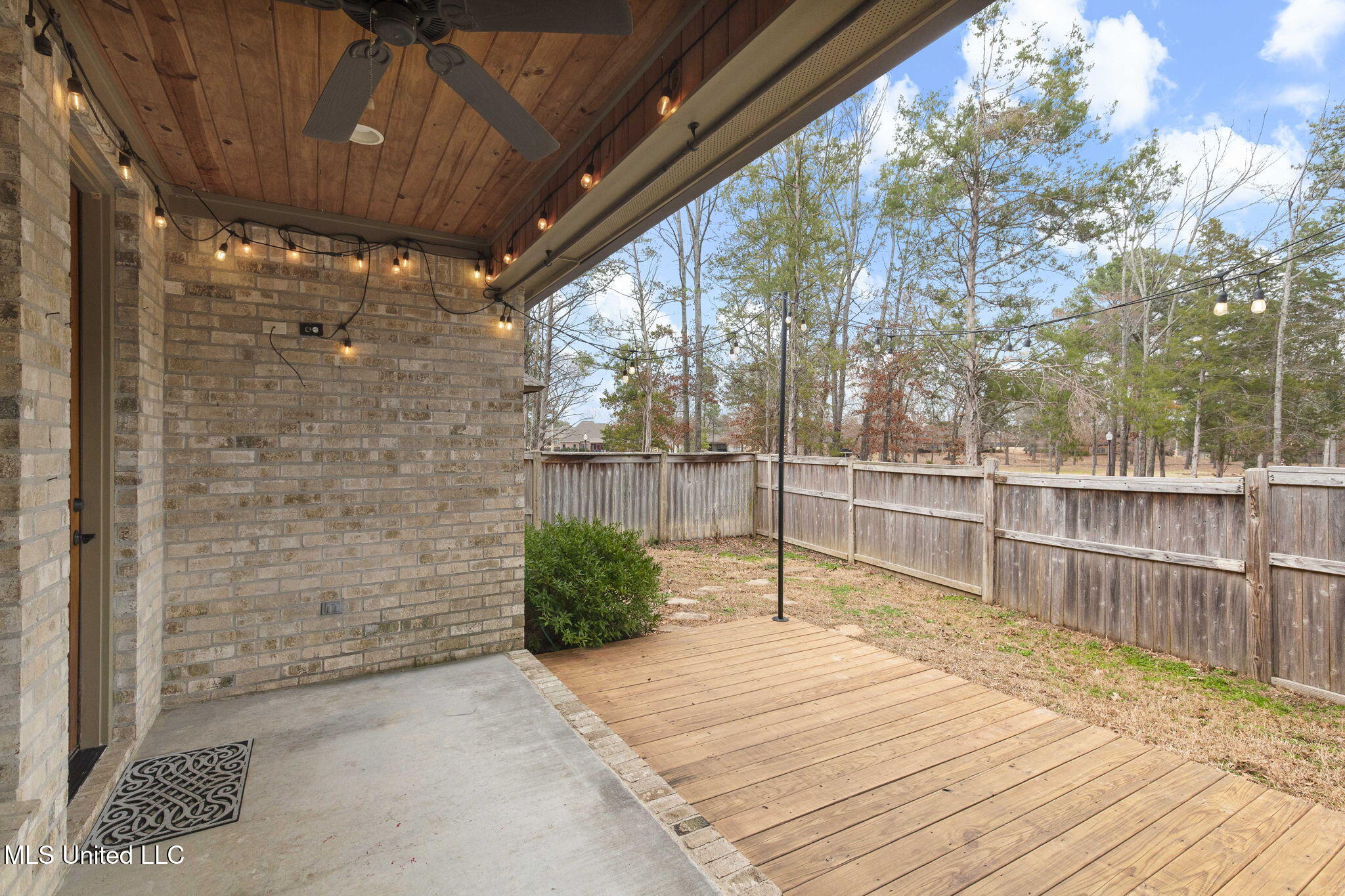 139 Hampton Chase
