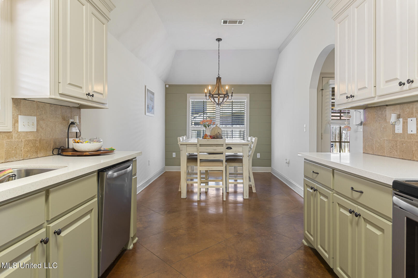 504 Pinebark Cove, Brandon