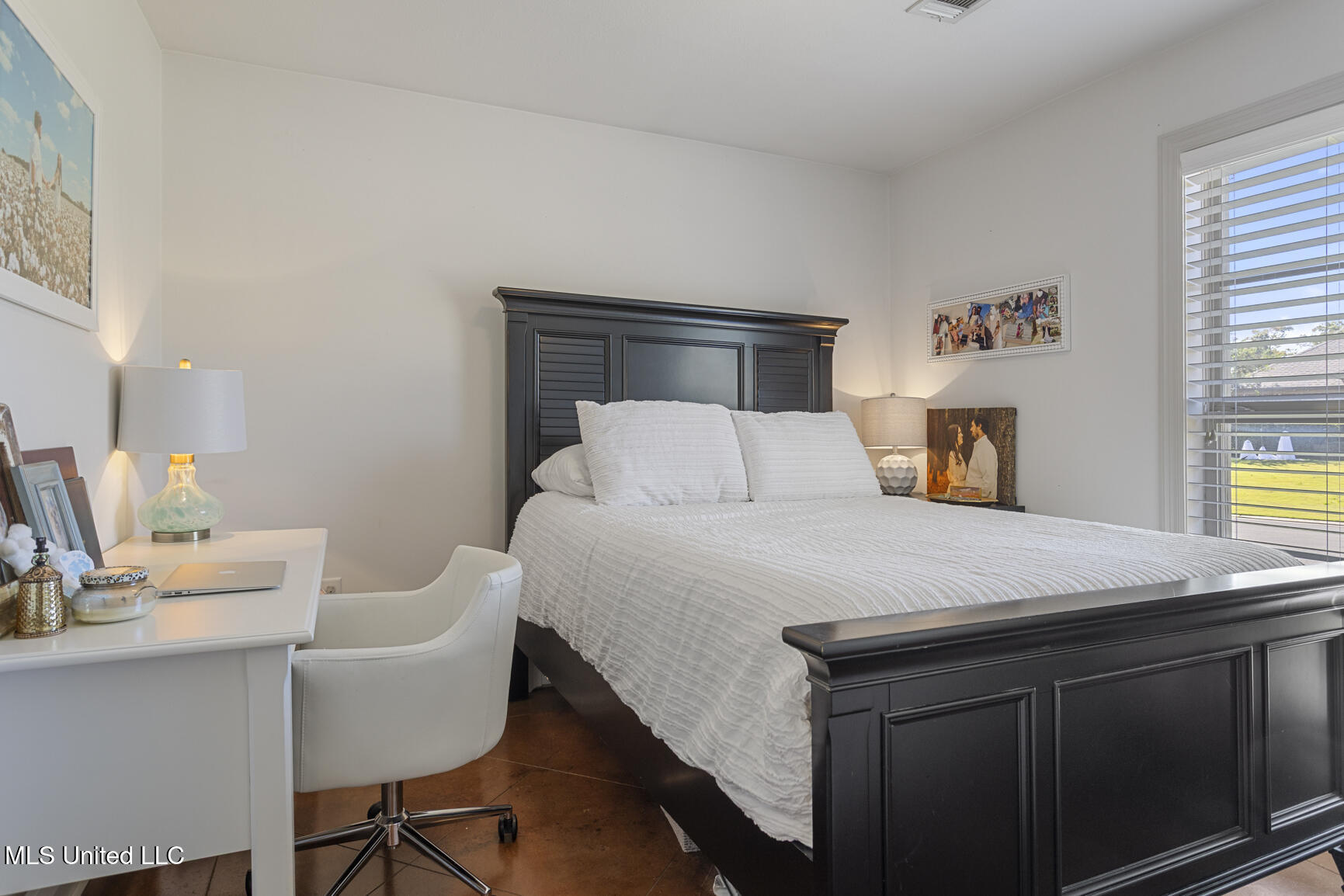 504 Pinebark Cove, Brandon