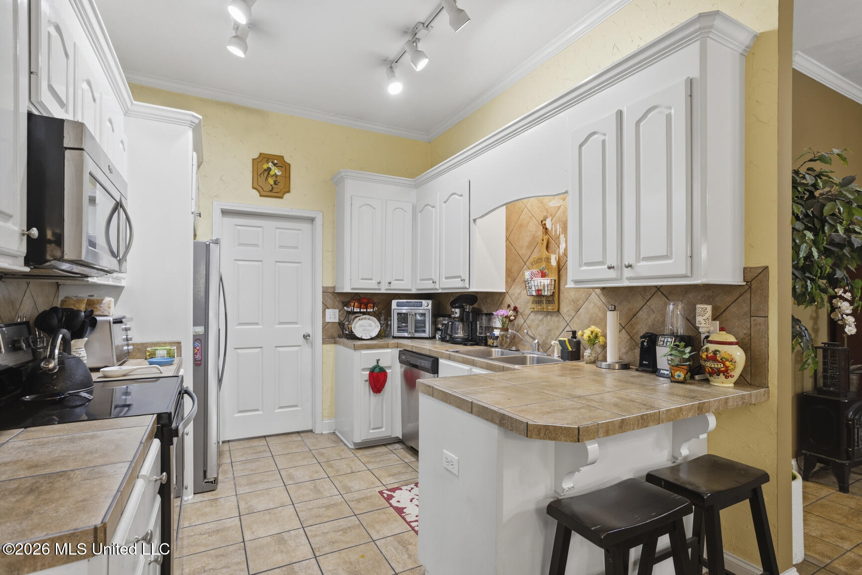 466 Magnolia Place