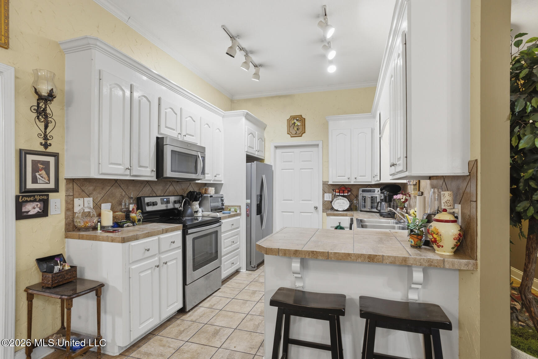 466 Magnolia Place