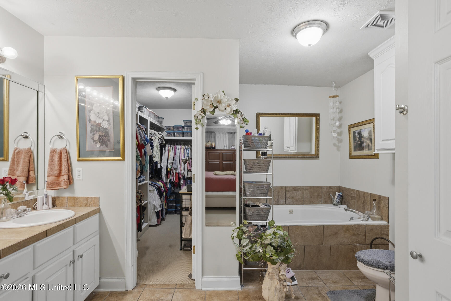 466 Magnolia Place