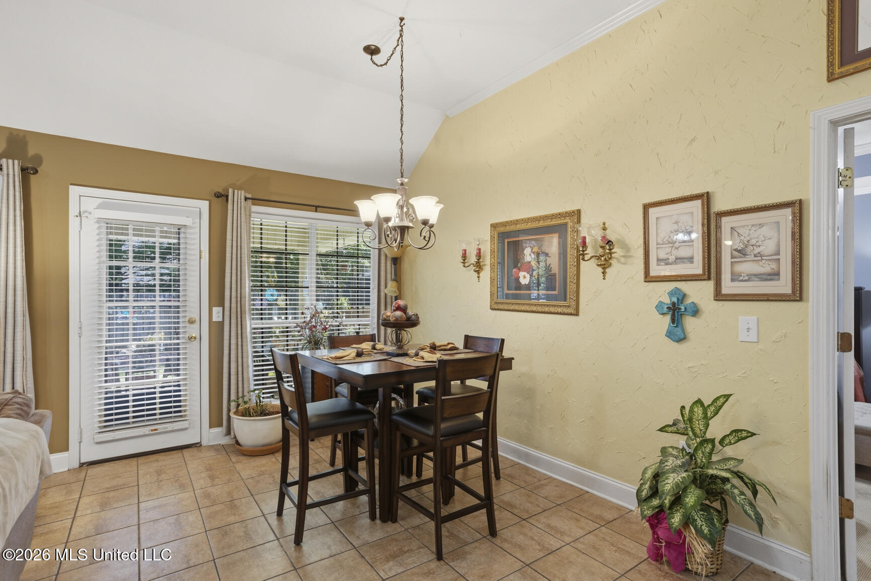 466 Magnolia Place