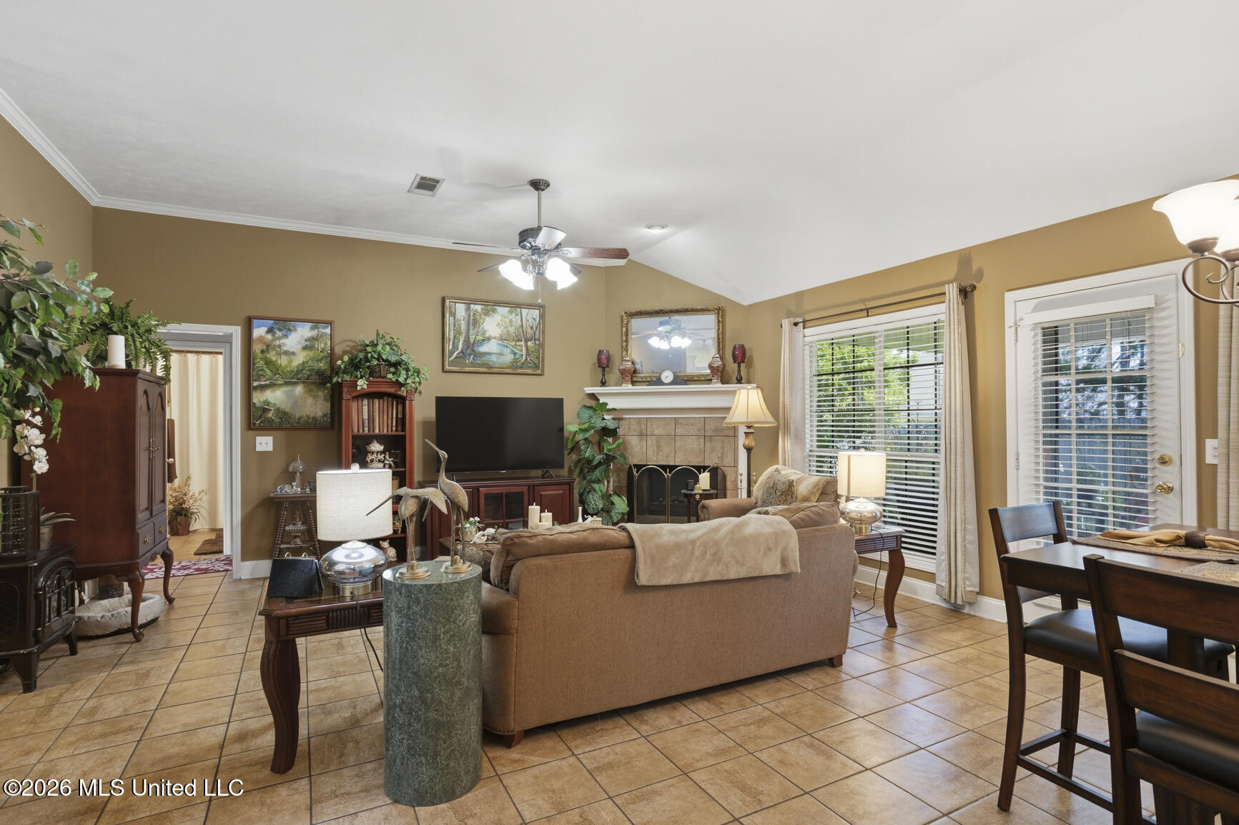 466 Magnolia Place