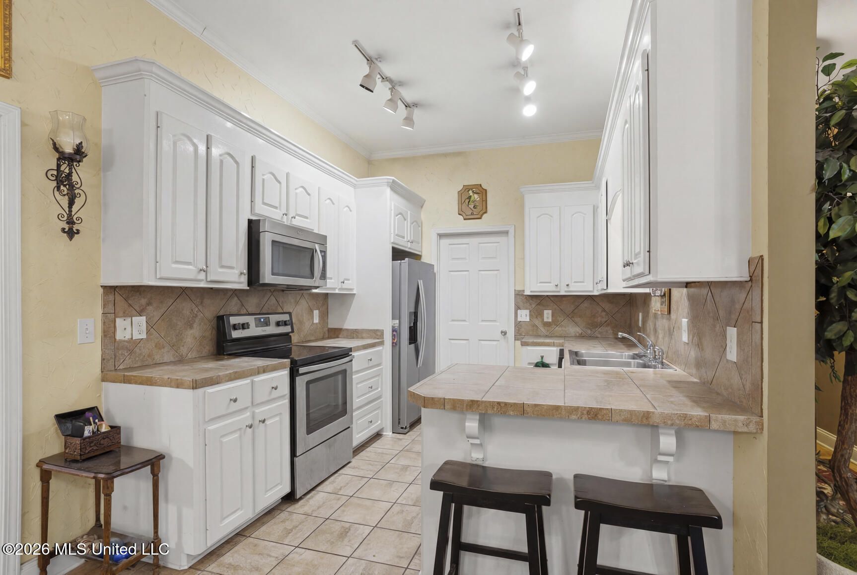 466 Magnolia Place