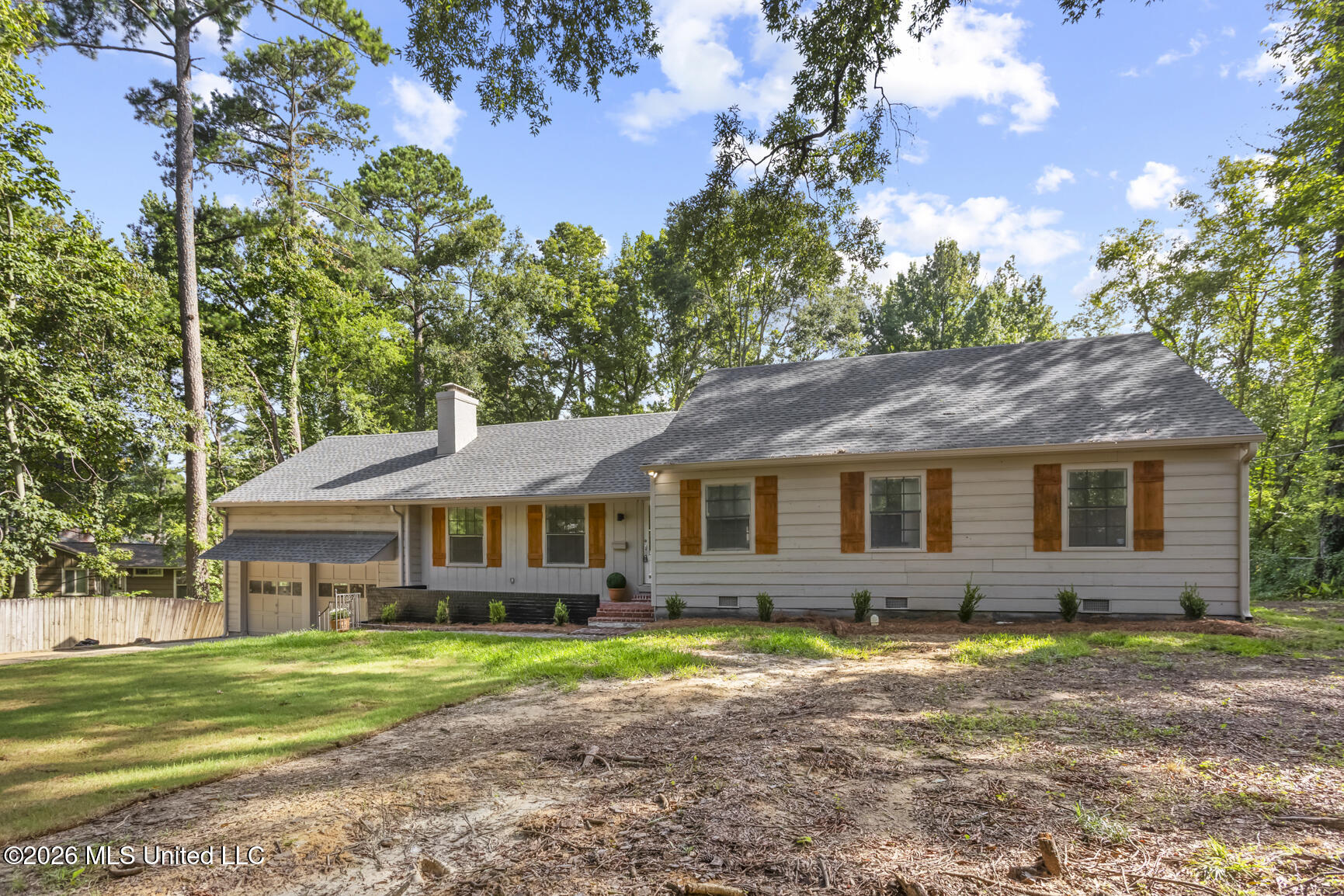 1112 Meadowbrook Road