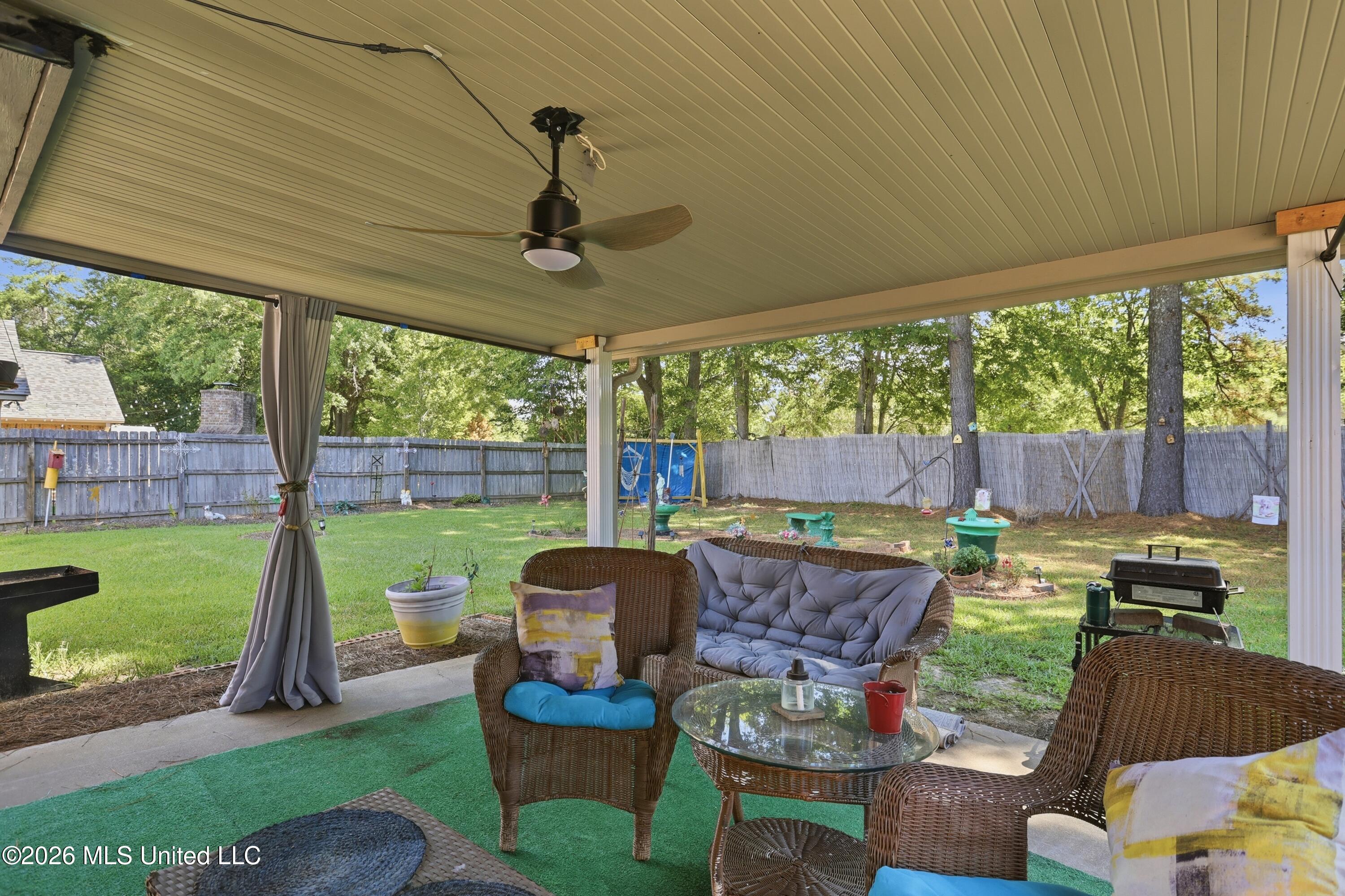 305 Mockingbird Lane