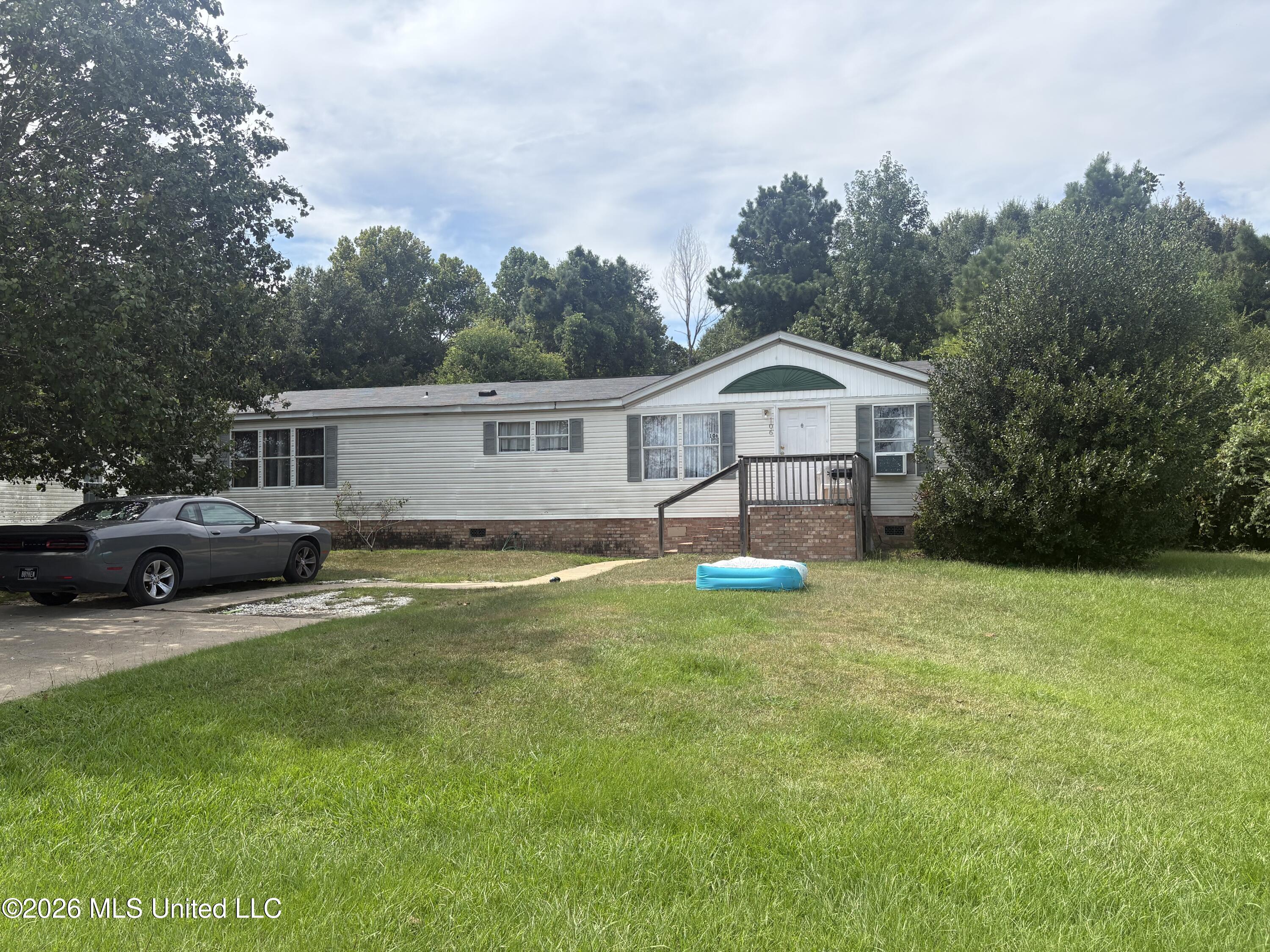 106 Cedar Brook Drive