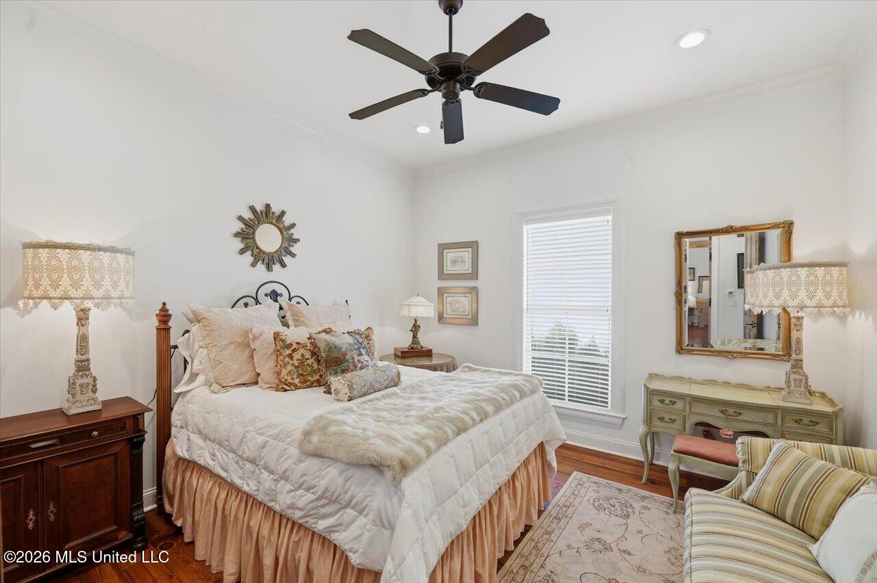 104 Lake Cove
