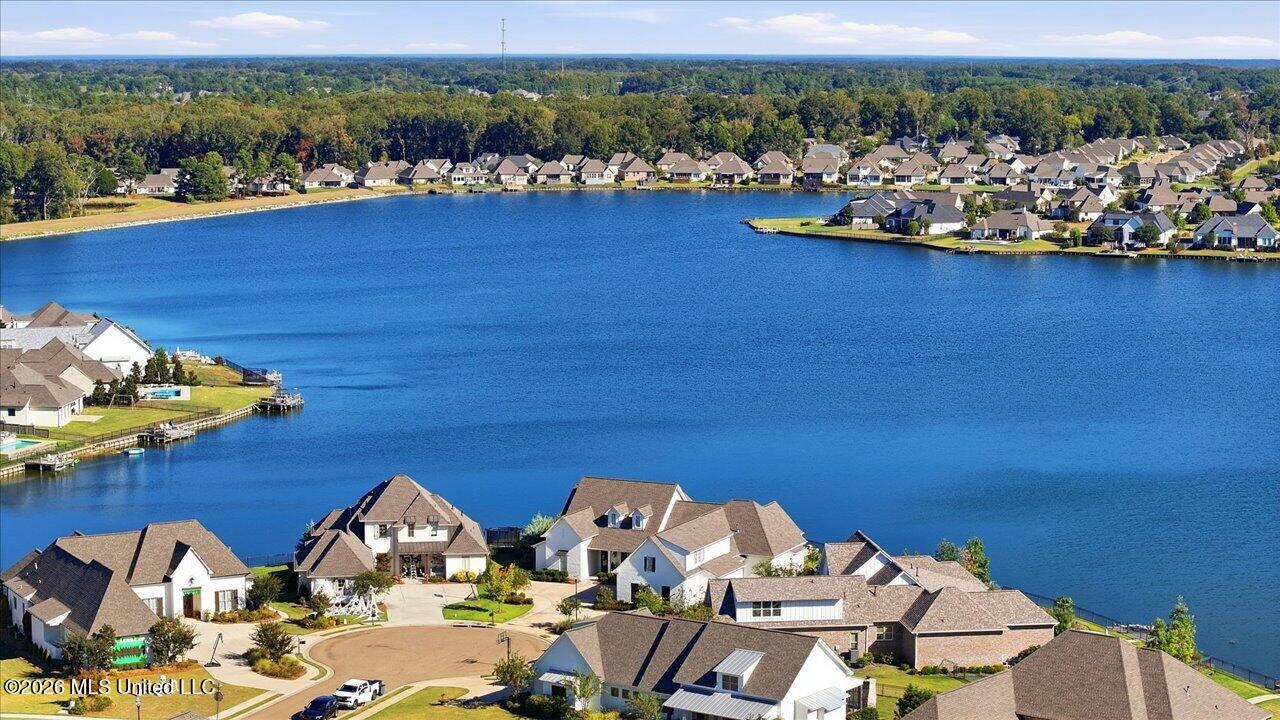 104 Lake Cove