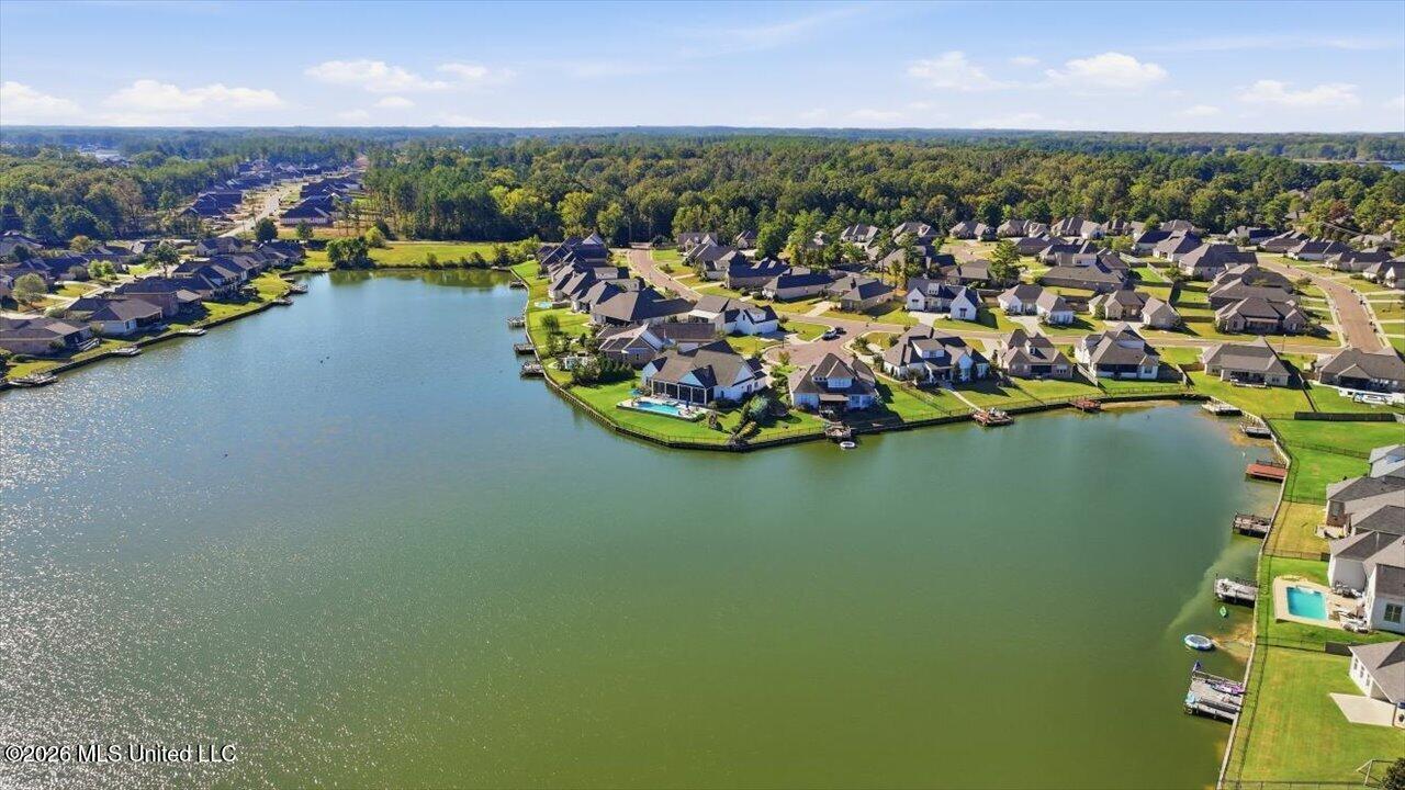 104 Lake Cove