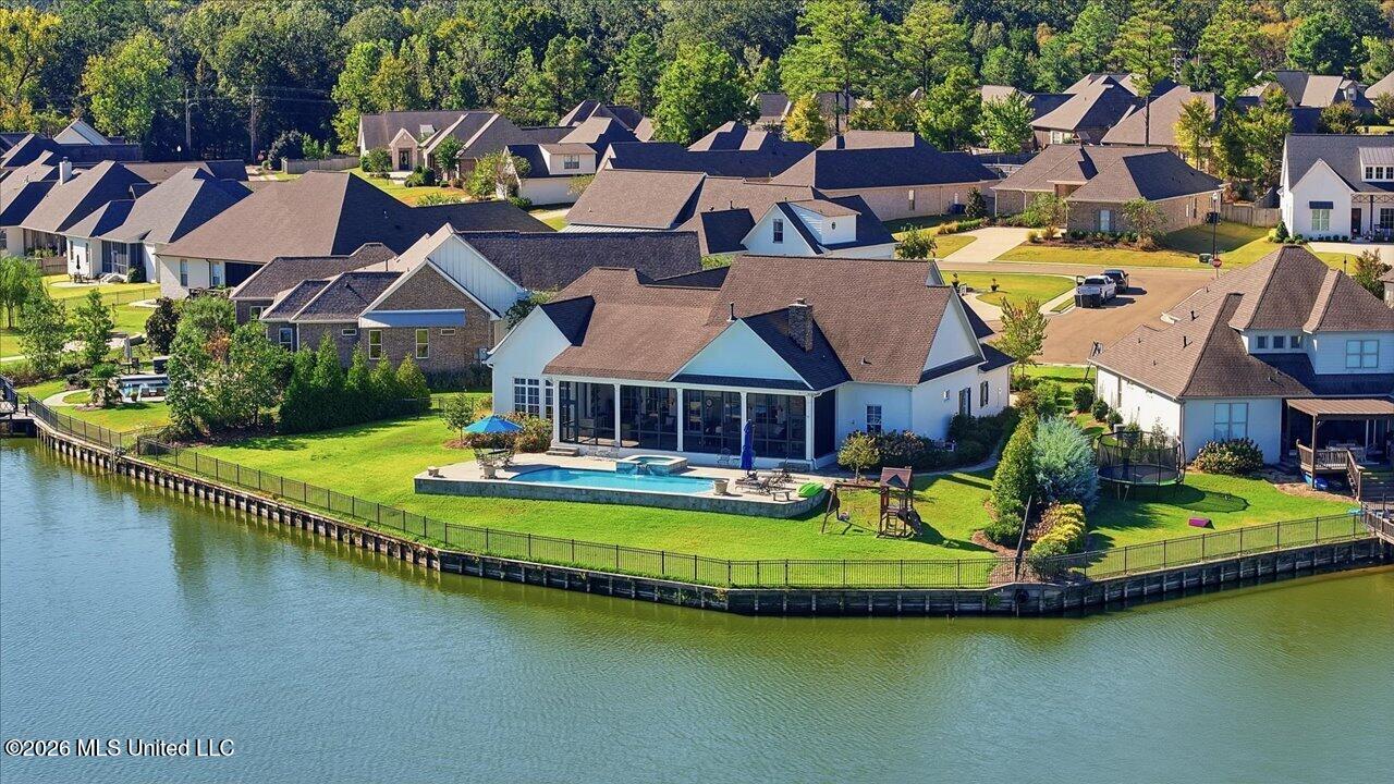 104 Lake Cove