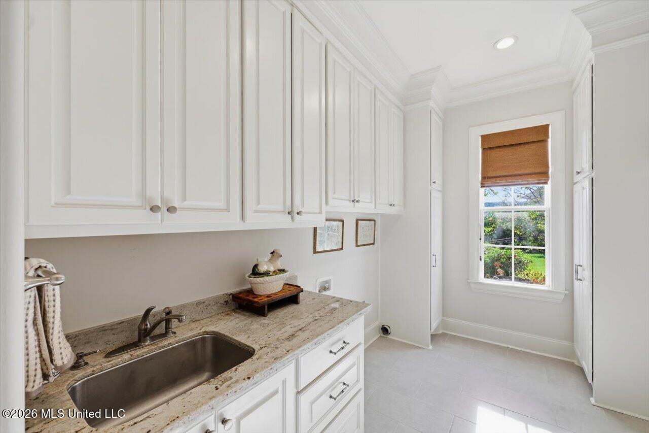 104 Lake Cove